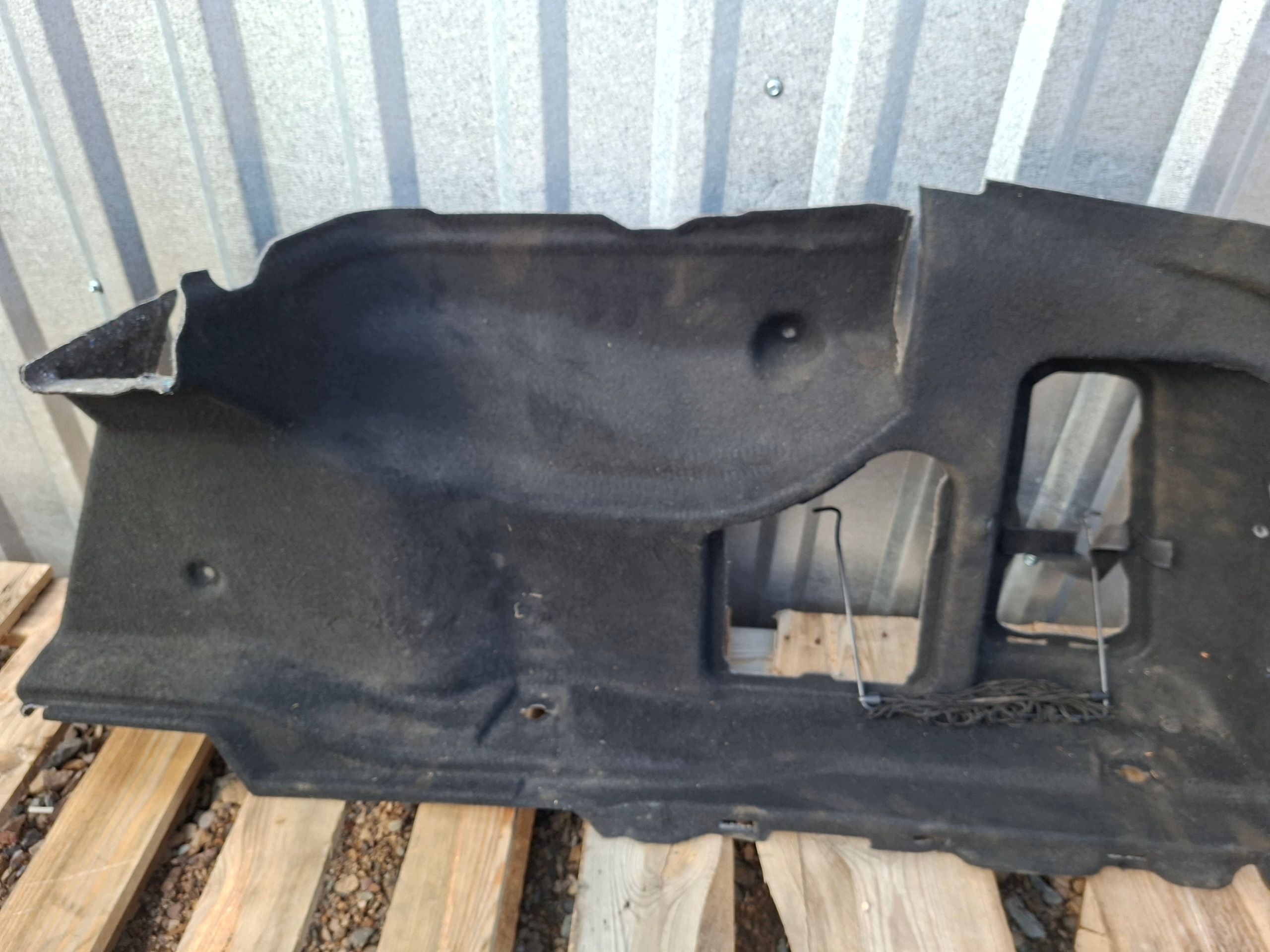 MERCEDES E W212 boot upholstery sedan left a2126901441