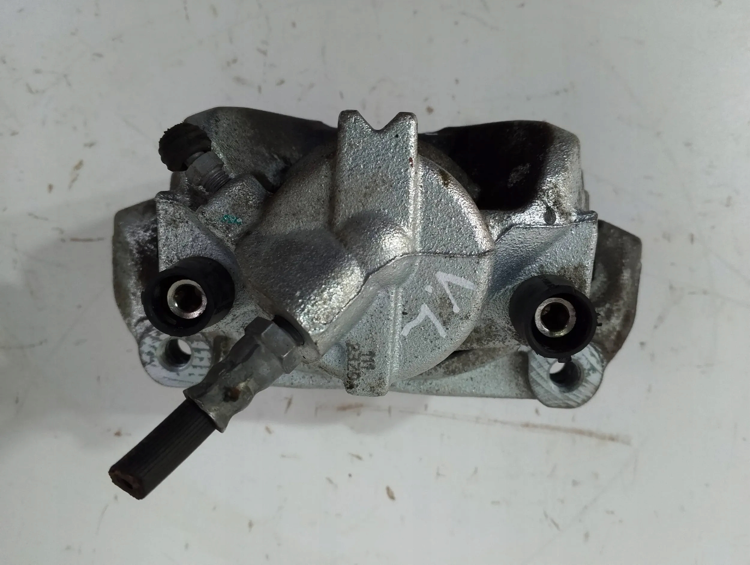 Renault Clio V Renault Captur II caliper brake front left 863 (B184)