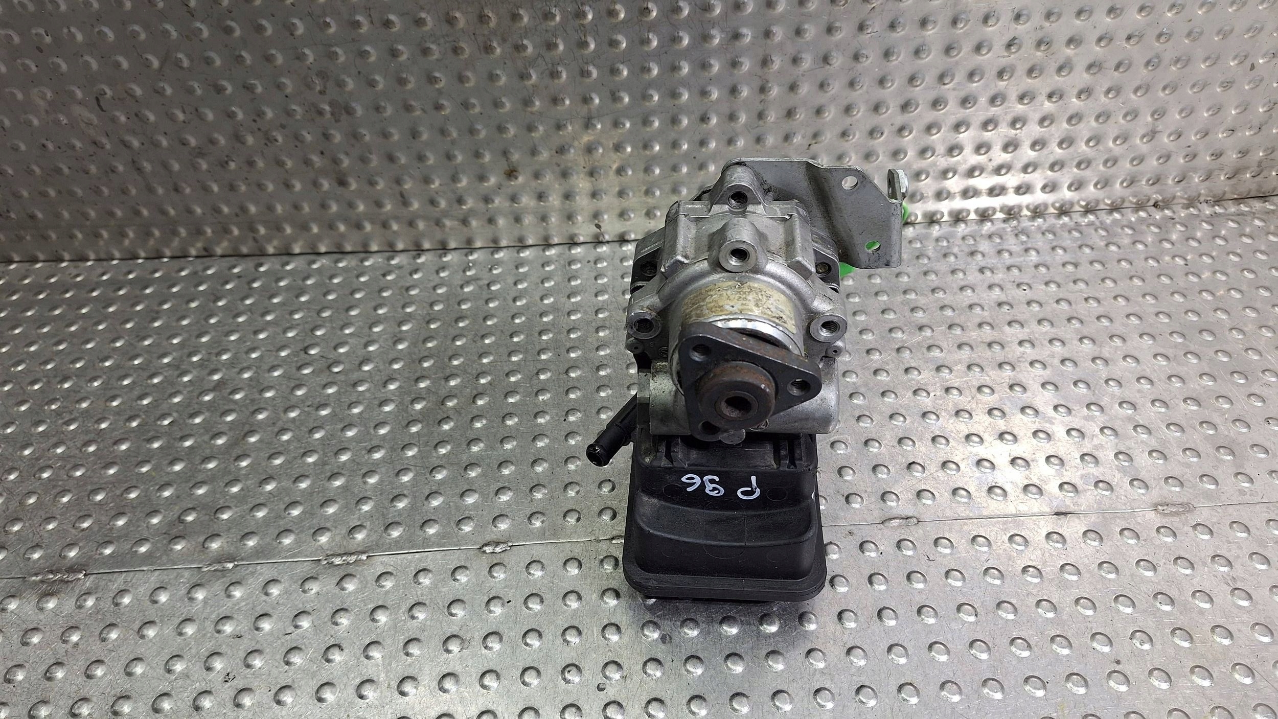 servo pump 1095155 7691900513 BMW E46 E39 X5 E53 2.5D 3.0D M47 M57