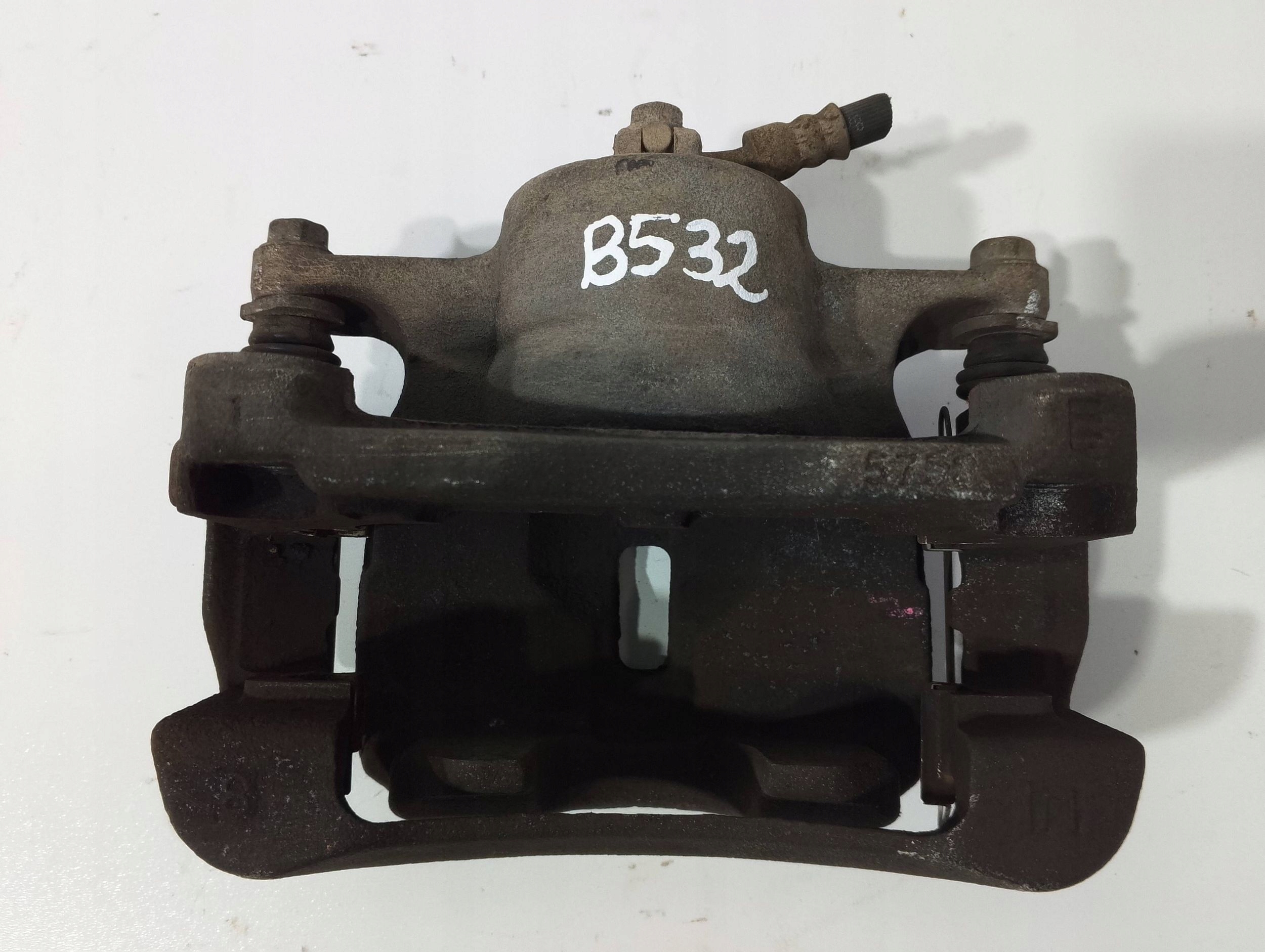 Nissan Qashqai J11 caliper brake front right 57588E (B532)