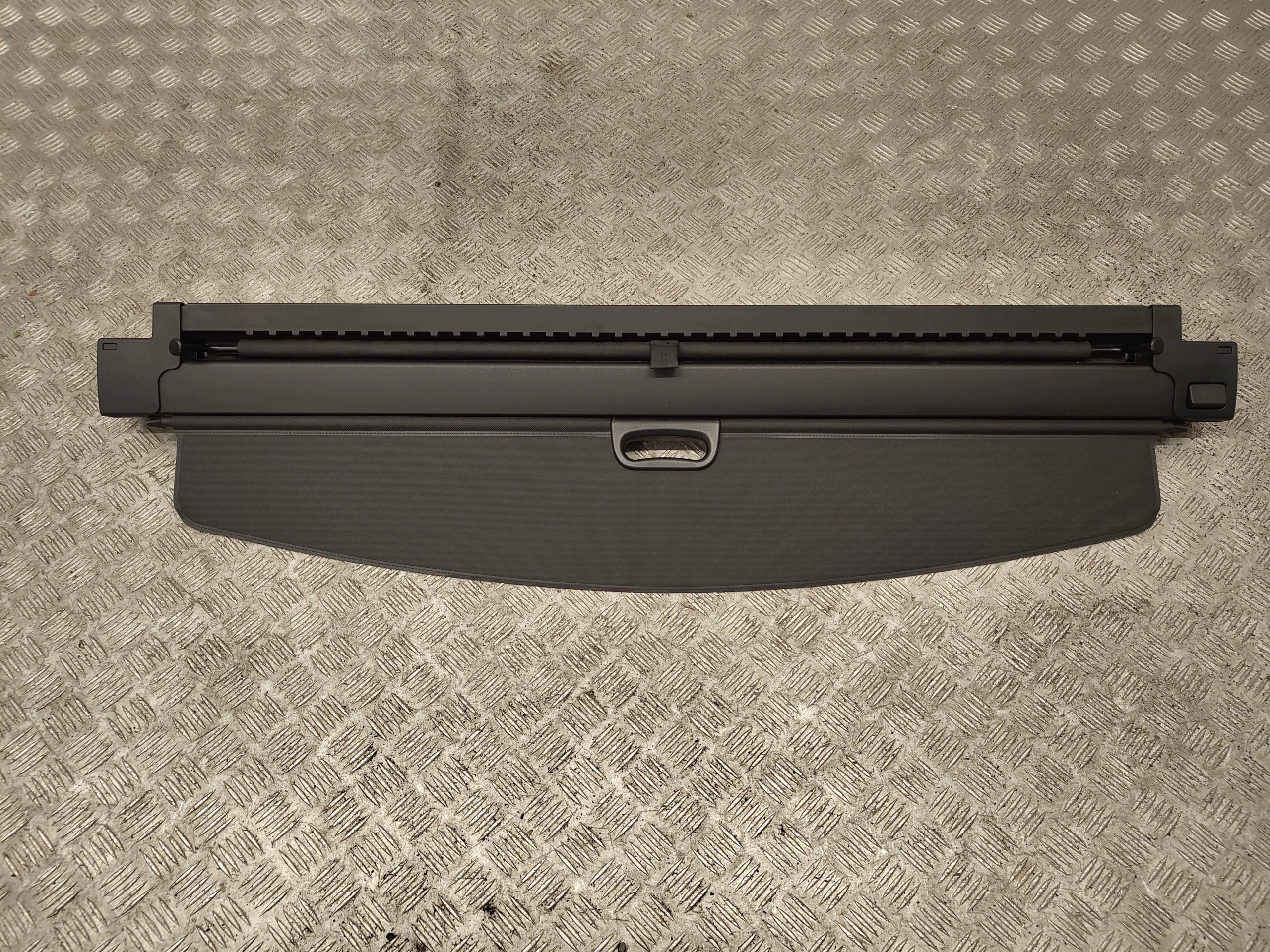 BMW X3 F25 blinds boot + net