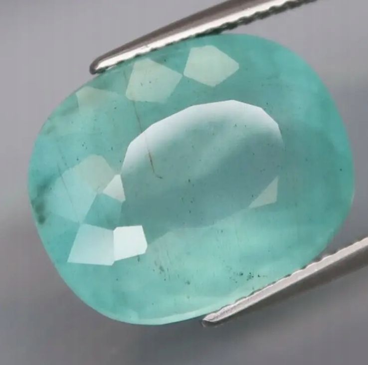 11.92 CT натуральный Аквамарин.