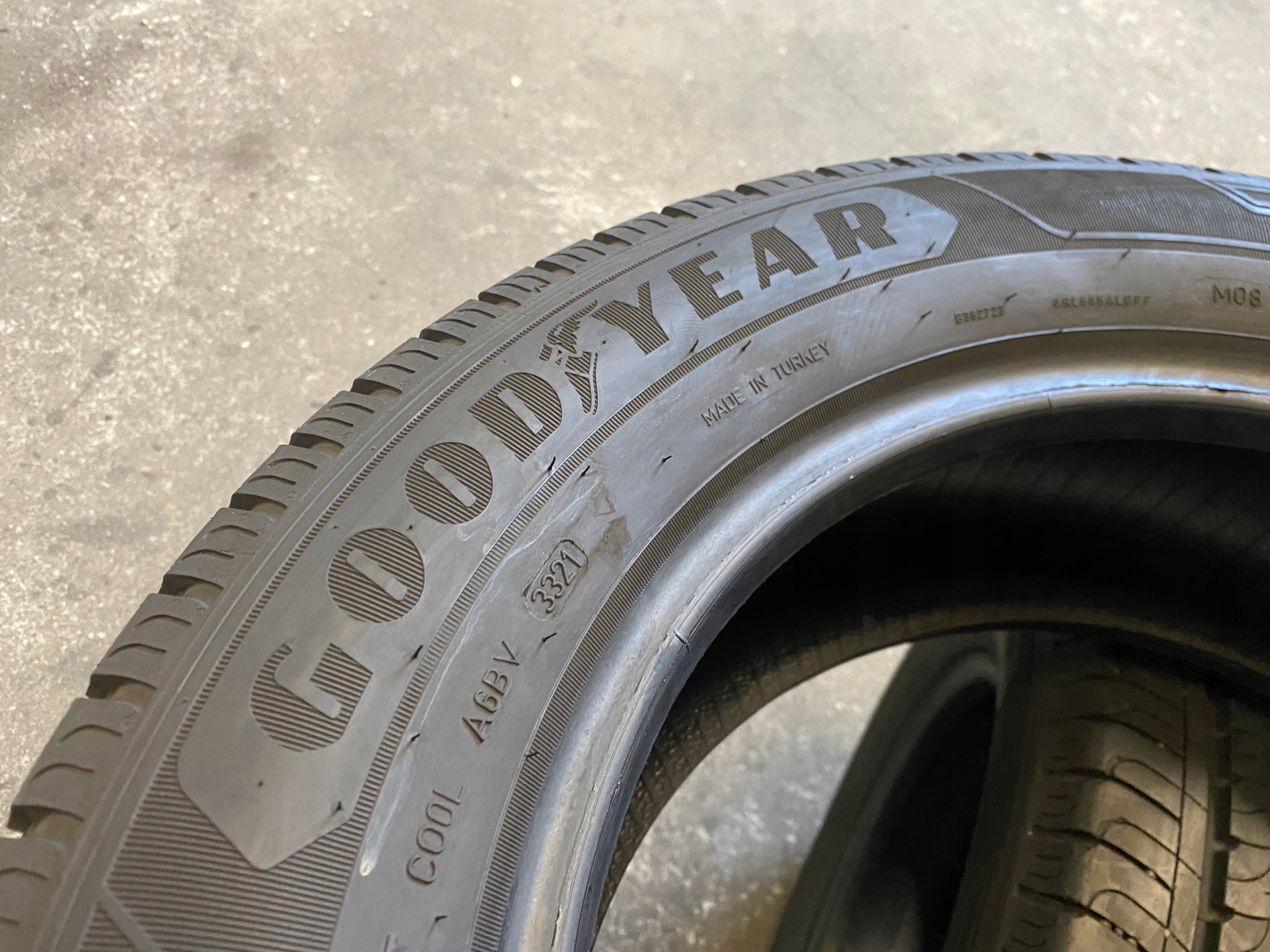 2 tyres summer 215/65R16C Goodyear EfficientGrip Cargo as new 8mm