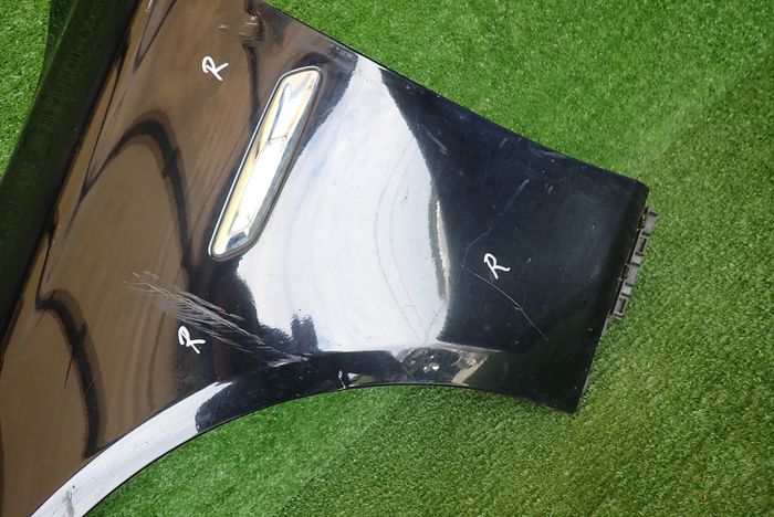 BMW F10 F11 5 fender left front front