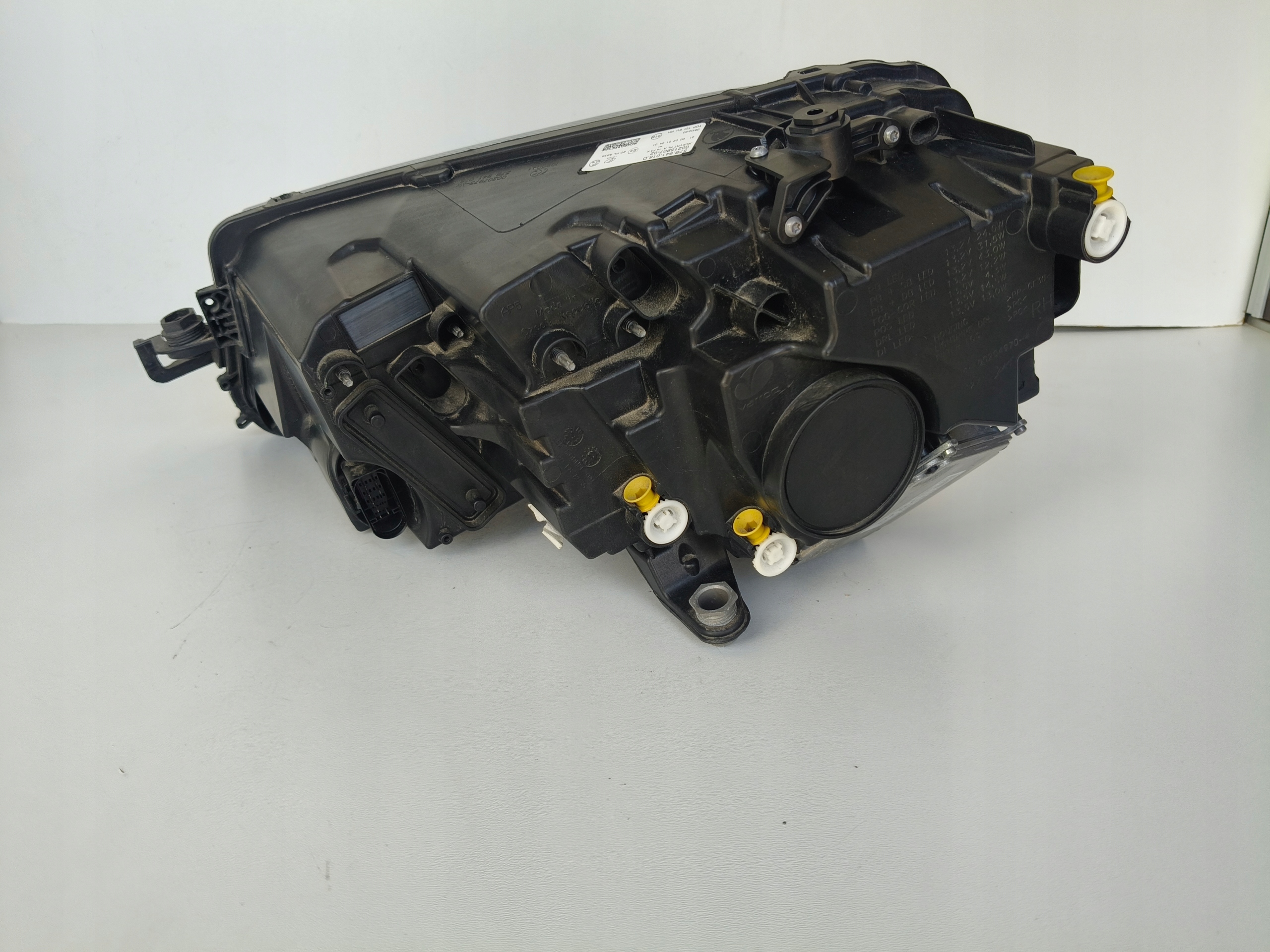 light right REFLEKTOR SKODA KAROQ 57A 17- FULL LED