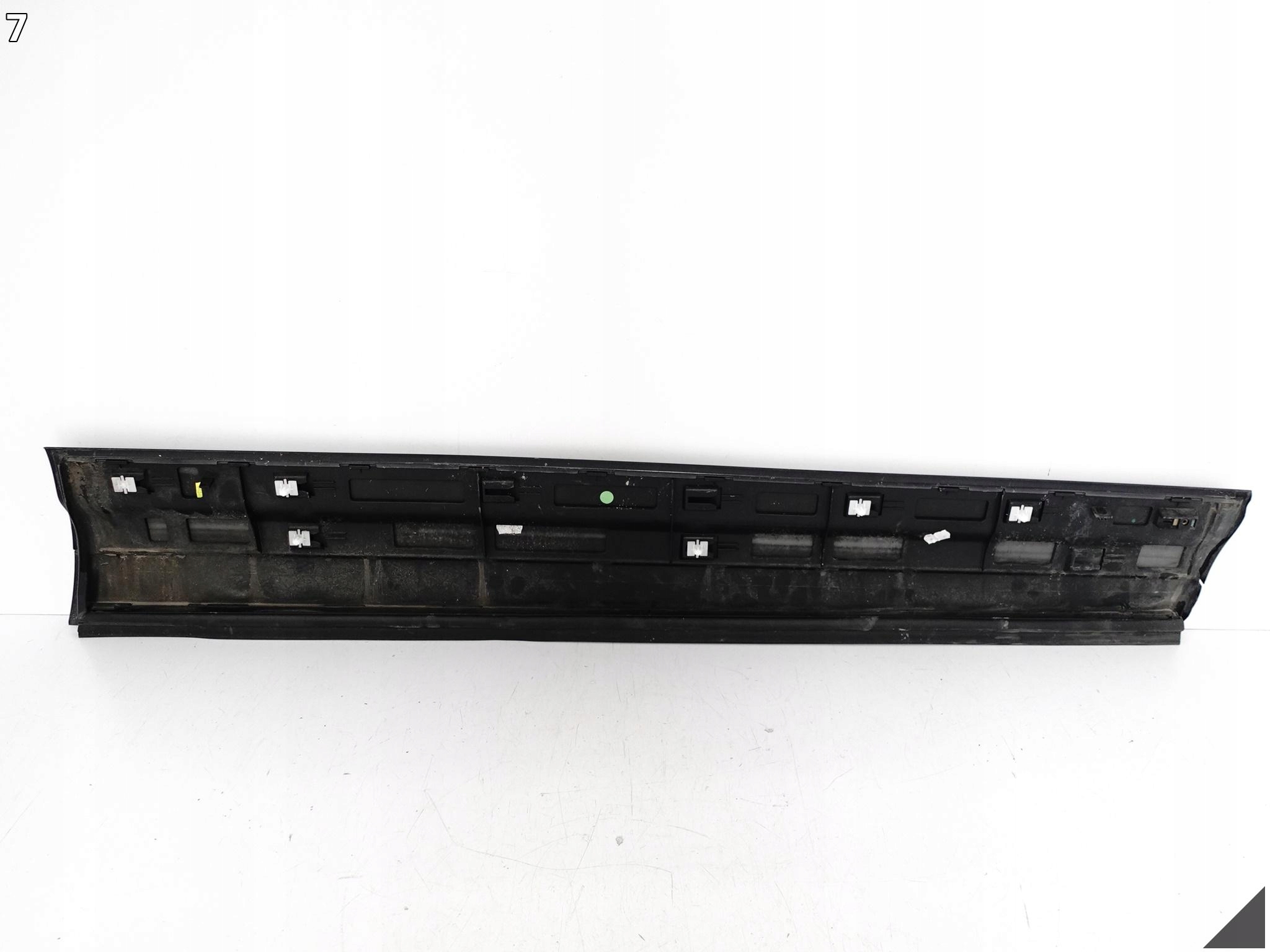 PORSCHE CAYENNE II 7P5 958 11-17 lower moulding cover door left front BASIS