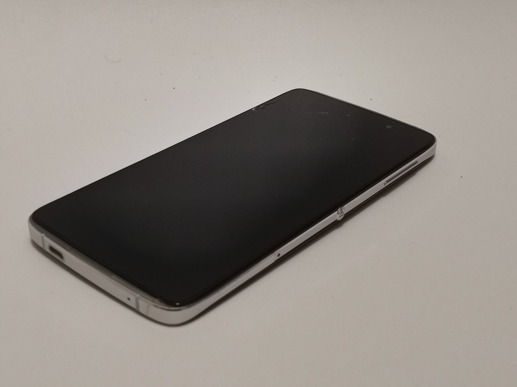 Smartfon Alcatel Idol 4 (924120) Kolor czarny