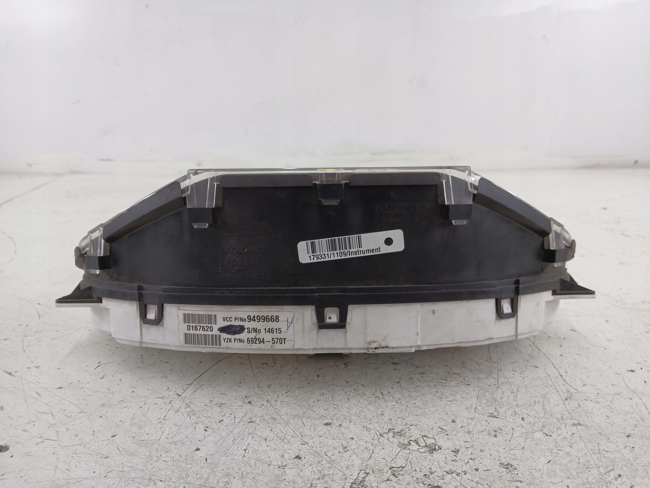 VOLVO S60 and S80 and V70 and 2.4 dials dials 9499668