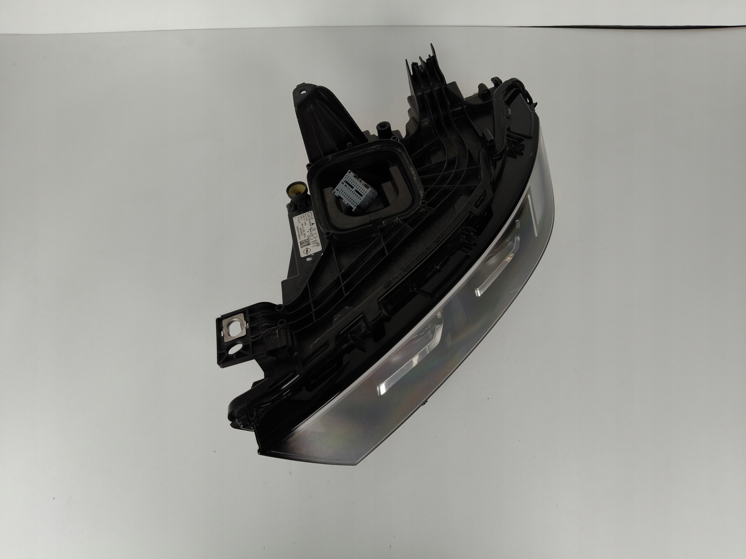 light left REFLEKTOR OPEL ASTRA VI L 22- FULL LED