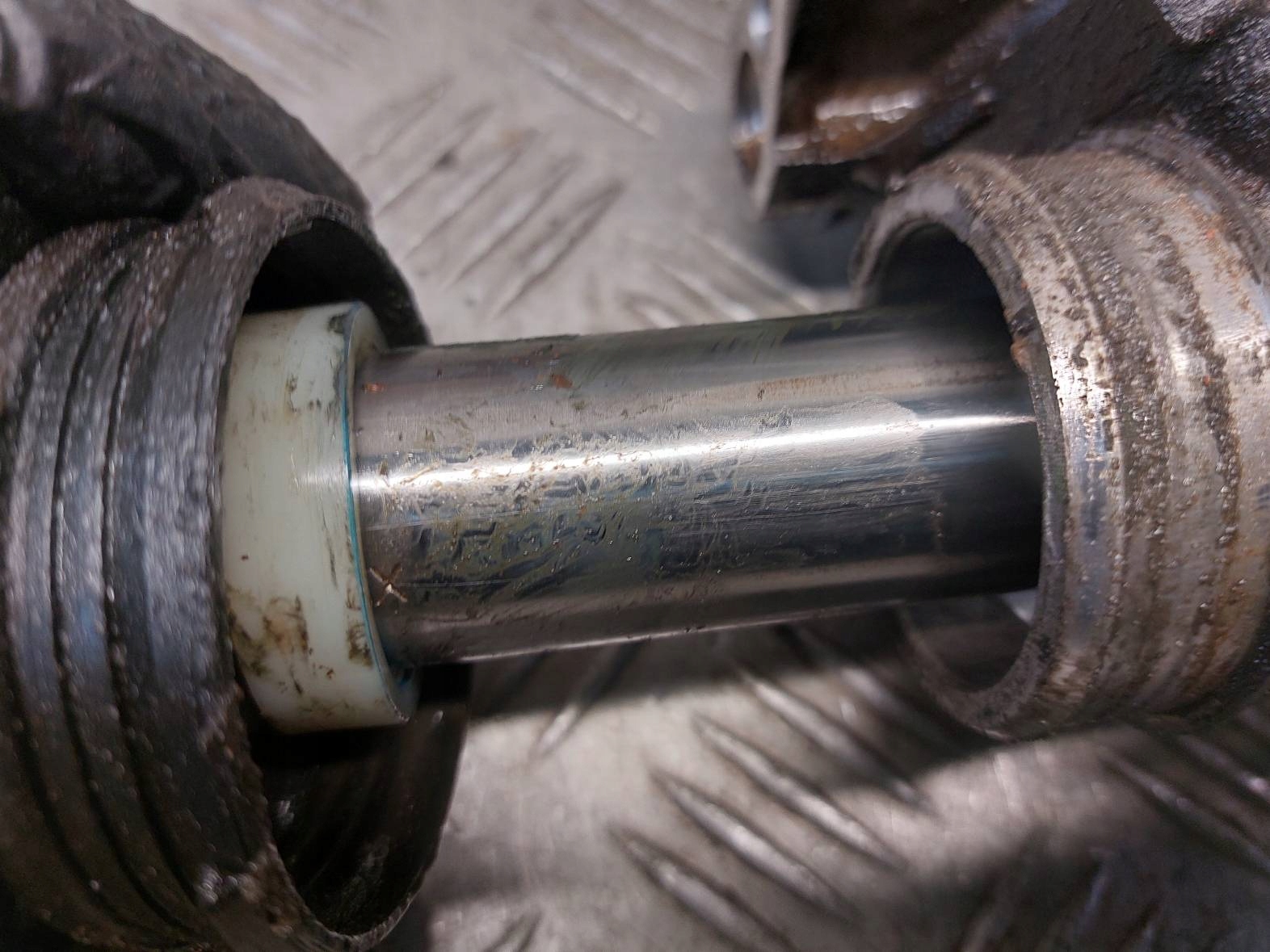 Boîter direction Boîter direction RENAULT LAGUNA II 1.9 DCI 6800000991E