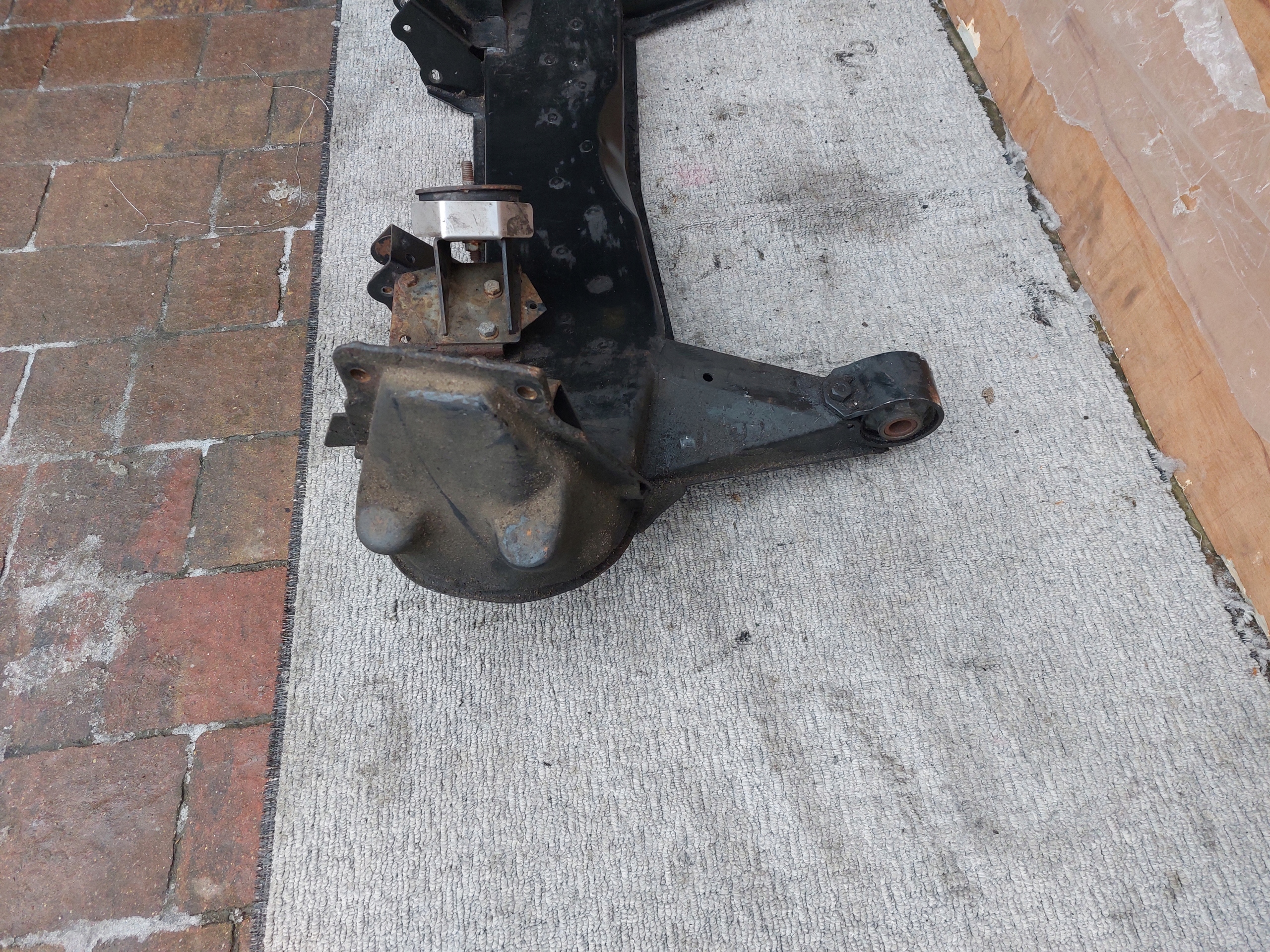 axle beam subframe springing front ASTON MARTIN DB7 01r