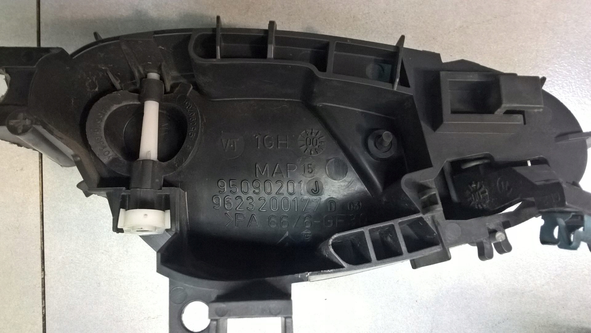 handle inner KOMPLET PEUGEOT PARTNER and 1.9D
