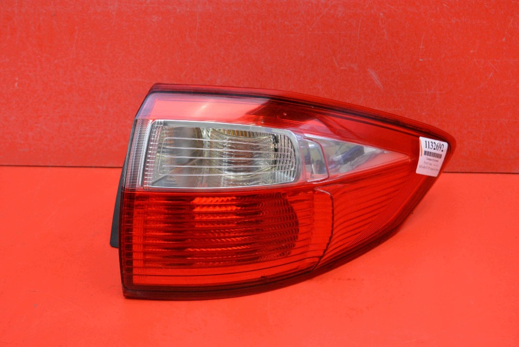light right rear part rear AM51-13404-BE FORD C-MAX MK2 10-15