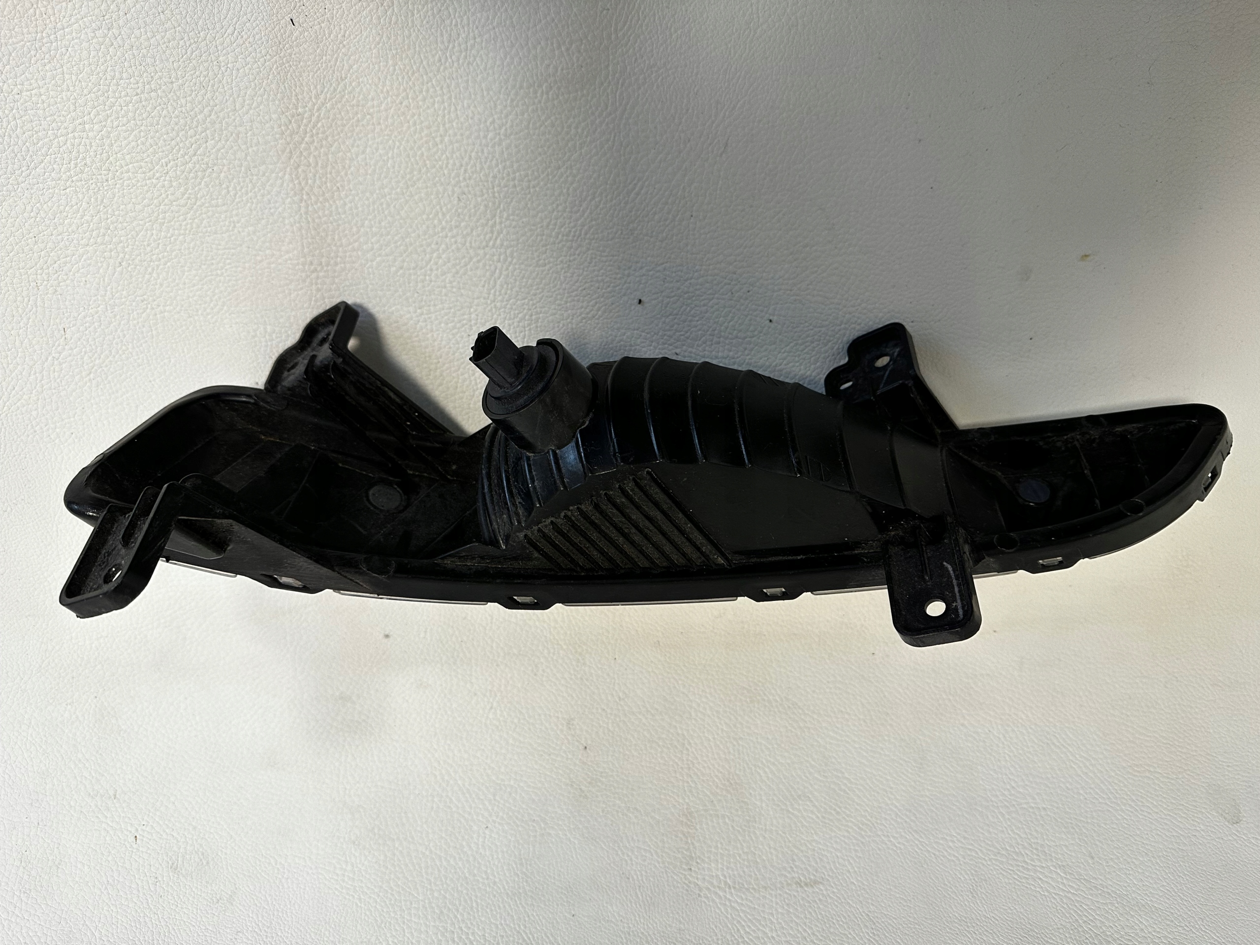 Chevrolet indicator right GM23305609