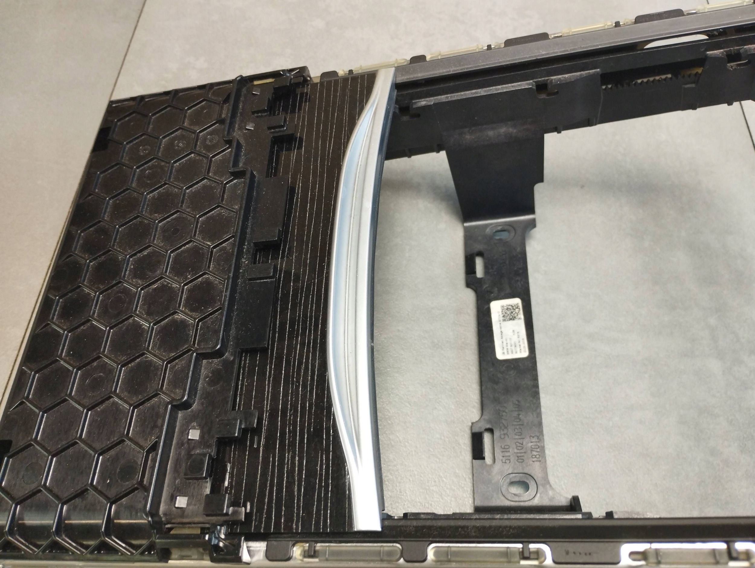 BMW 7 G11 frame TUNELU 9327501