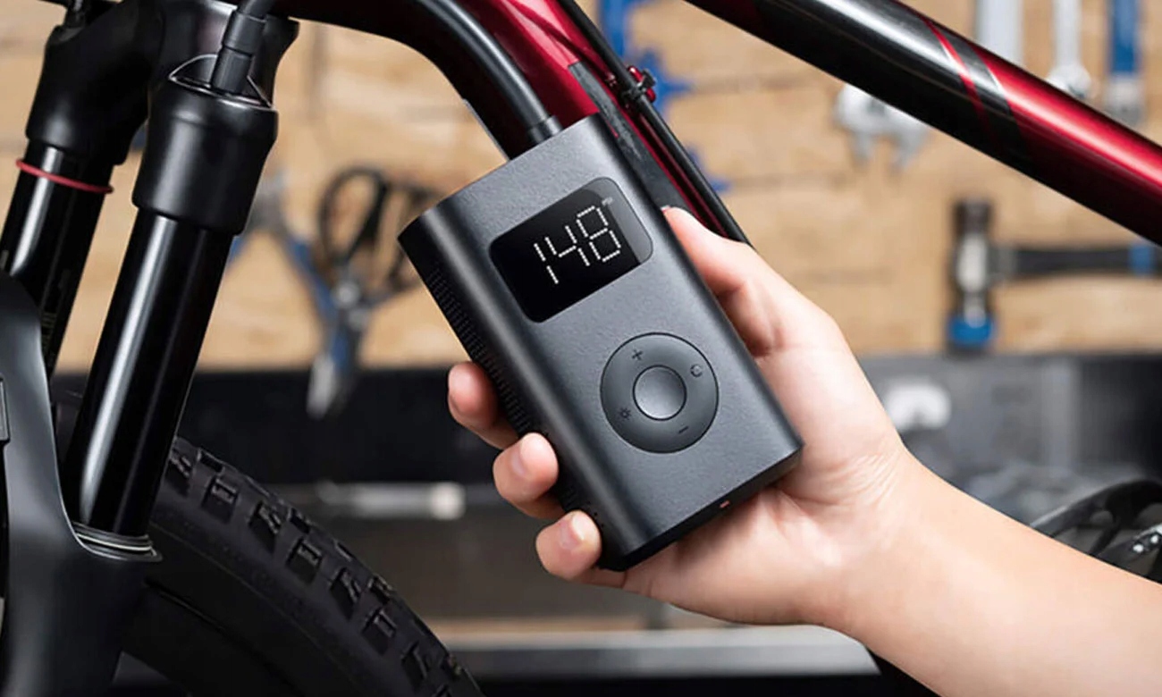 POMPKA ROWEROWA ELEKTRYCZNA PRZENOŚNA XIAOMI MOCNA Model MOCNA POMPKA DO ROWERU OPON AKUMULATOROWA XIAOMI