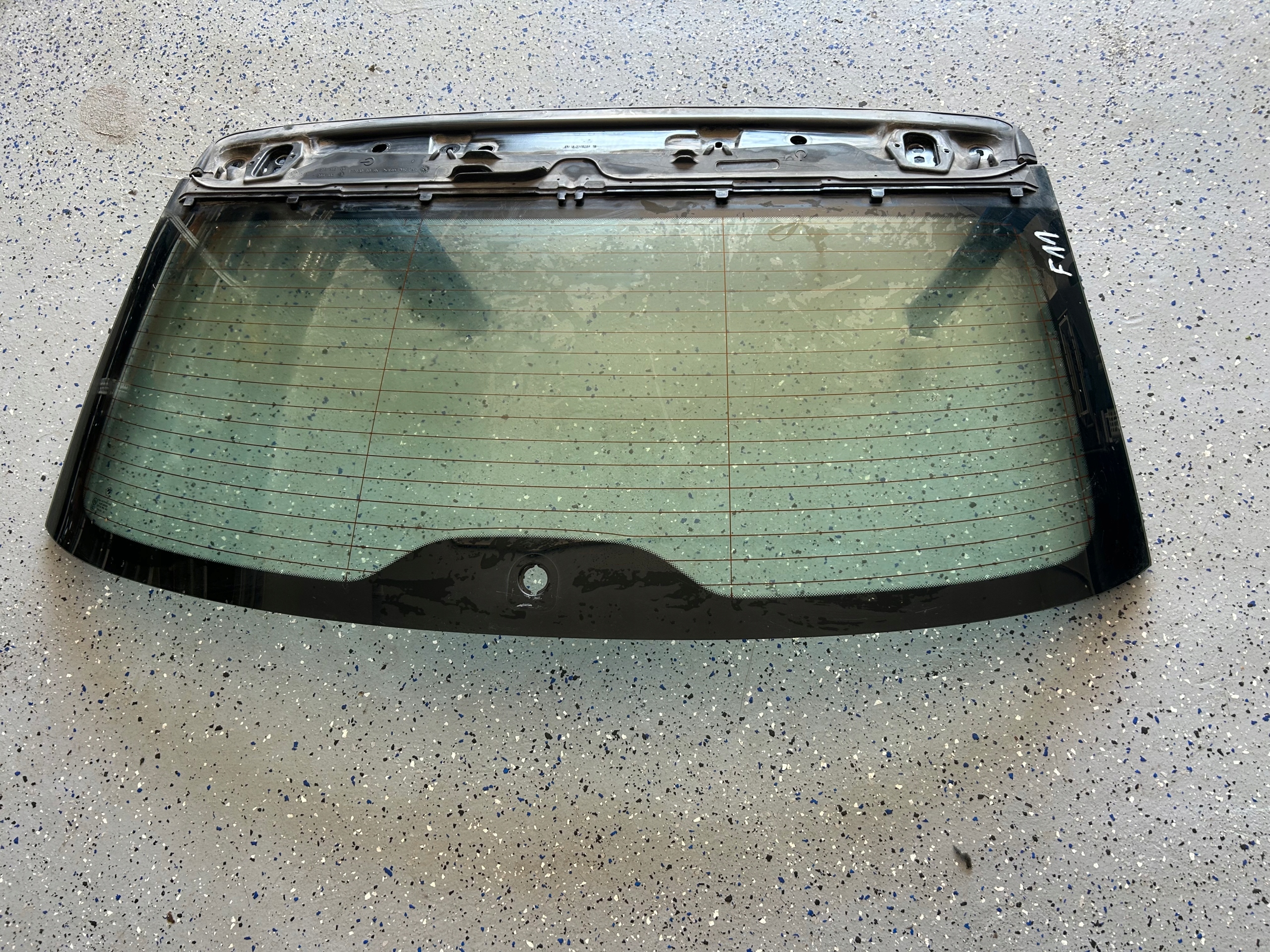 BMW F11 Vitre Arrière du capot