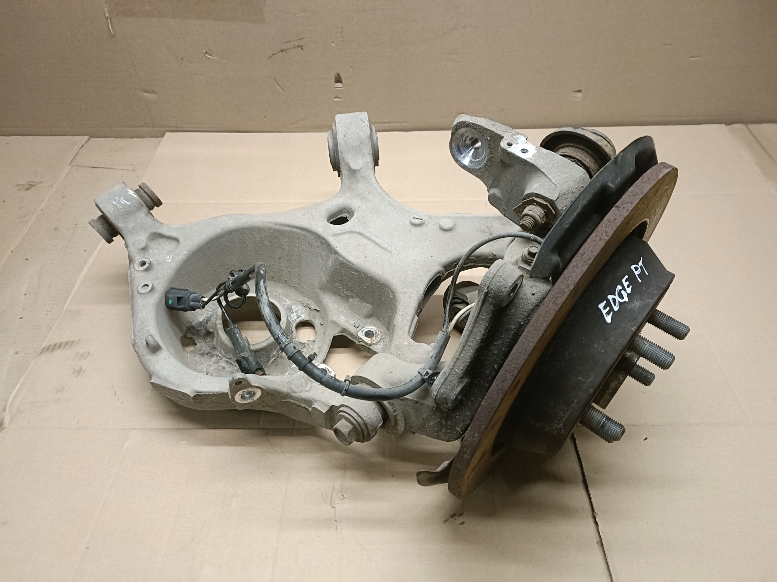 FORD Edge MK2 РЕСТАЙЛИНГ 2.0 поворотный кулак