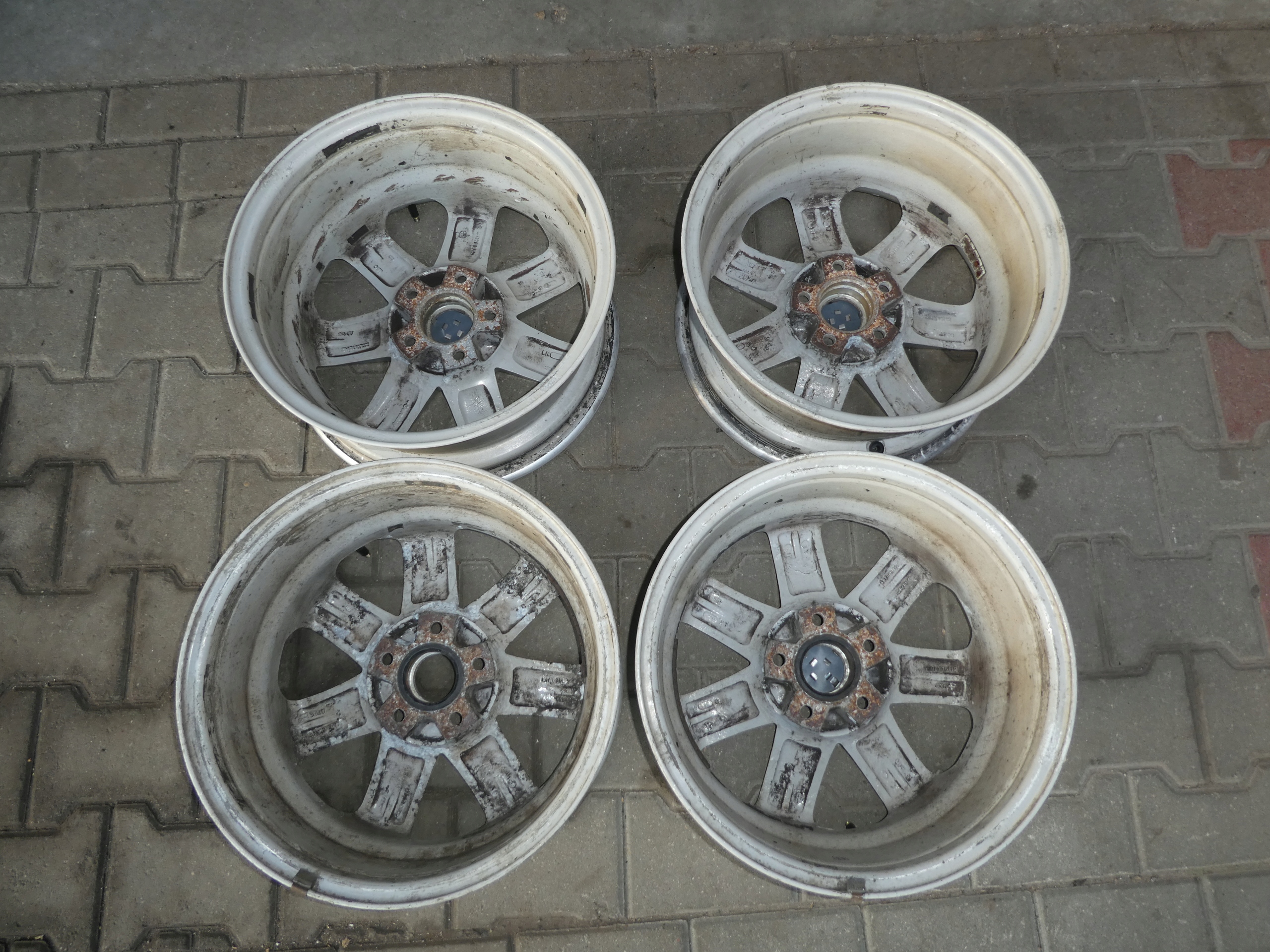 CERCHI RUOTE 4SZT 16 AUTEC 5X112 A706