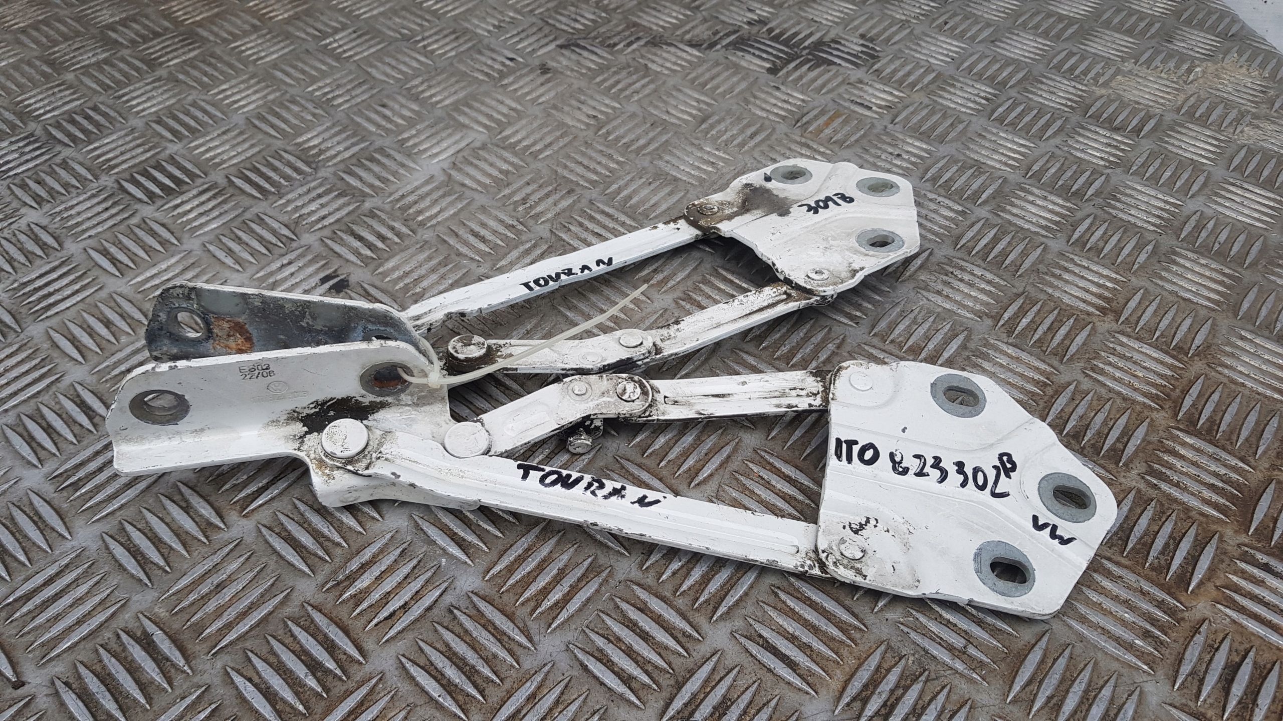 VW TOURAN hinge bonnets left right