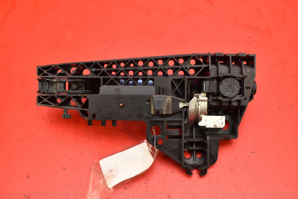 handle right front front KEYLESS LX5V 8T02837886A AUDI A4 B8 07-11