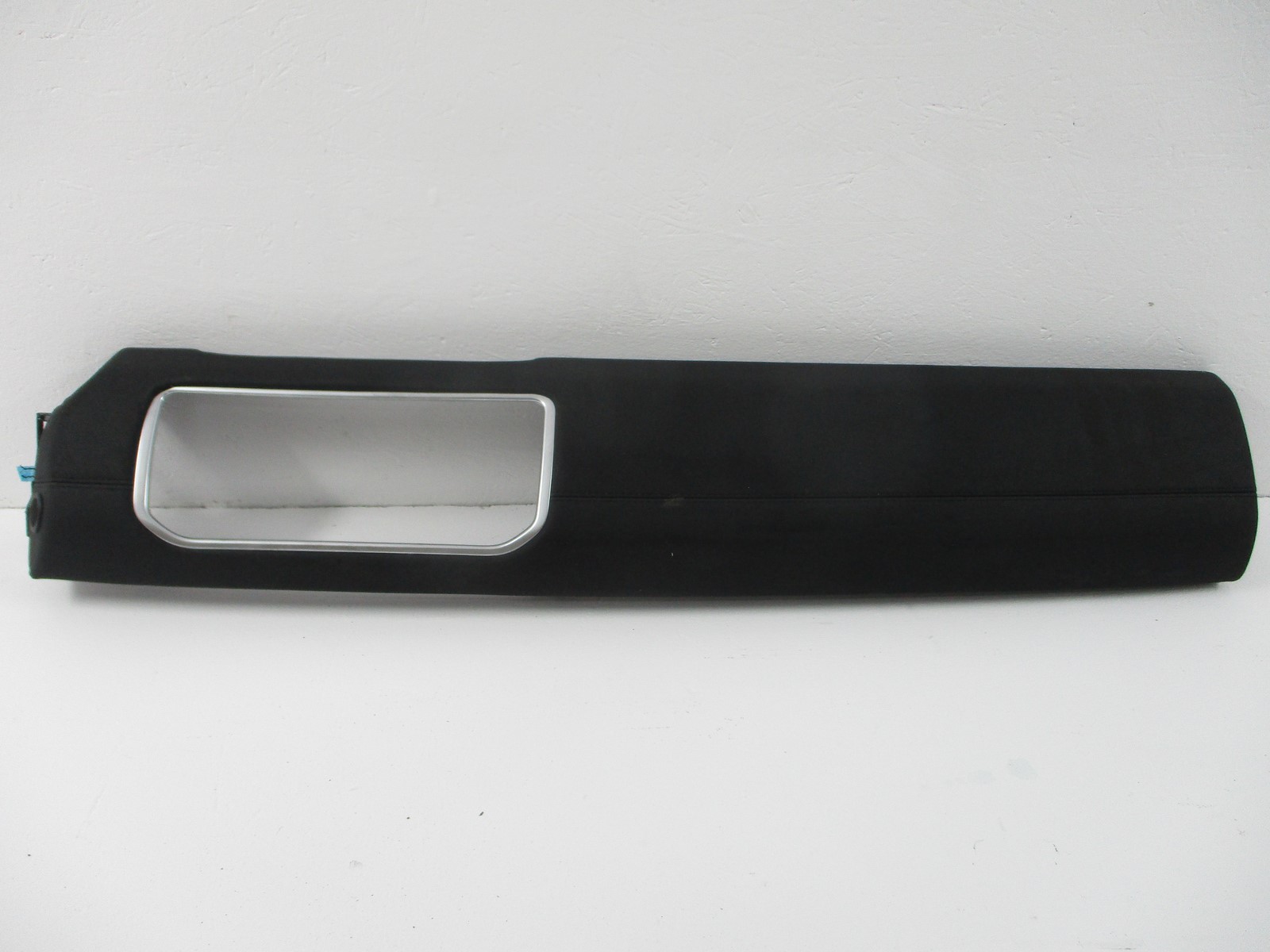 DEKOR DU TABLEAU DE BORD RANGE ROVER EVOQUE BJ32-04268-AA