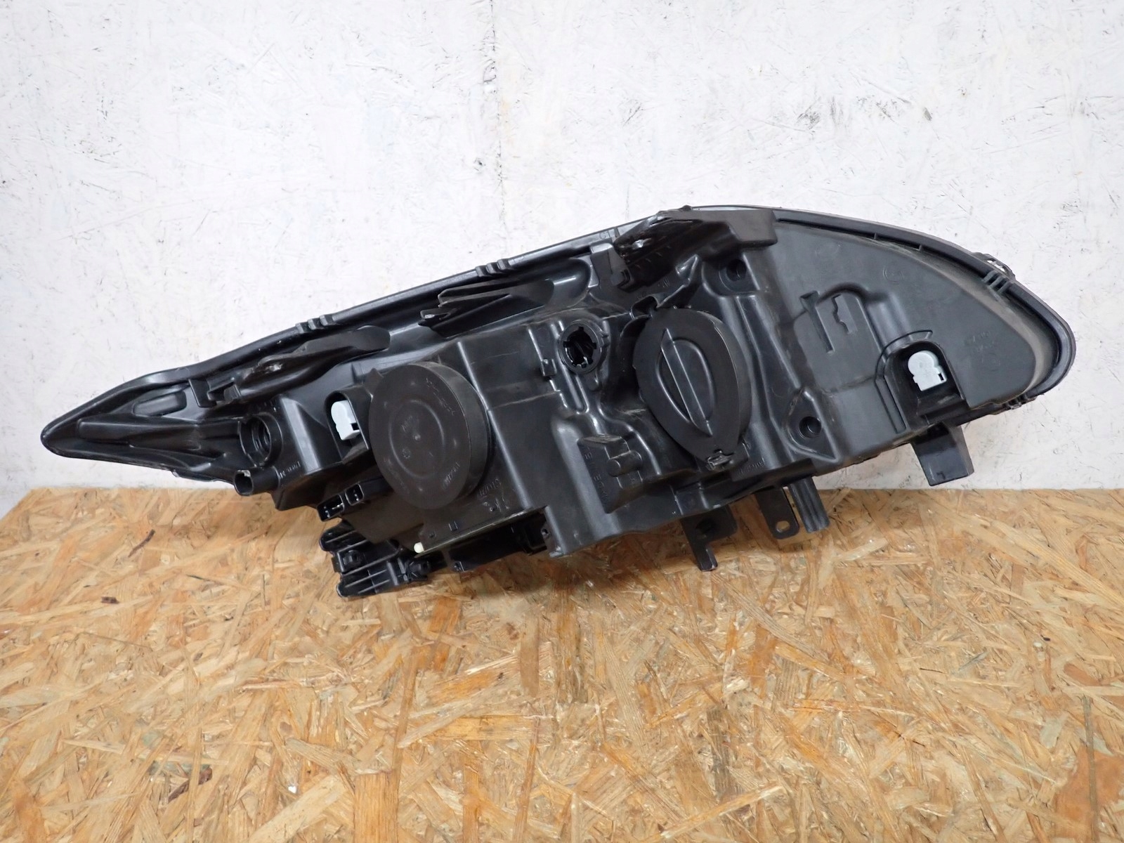 light left REFLEKTOR left RENAULT LAGUNA 3 III LIFT 2011-2015R