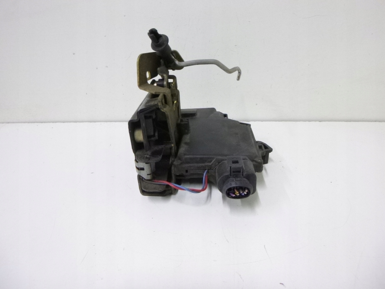 lock door rear right Audi A6 C5 1998