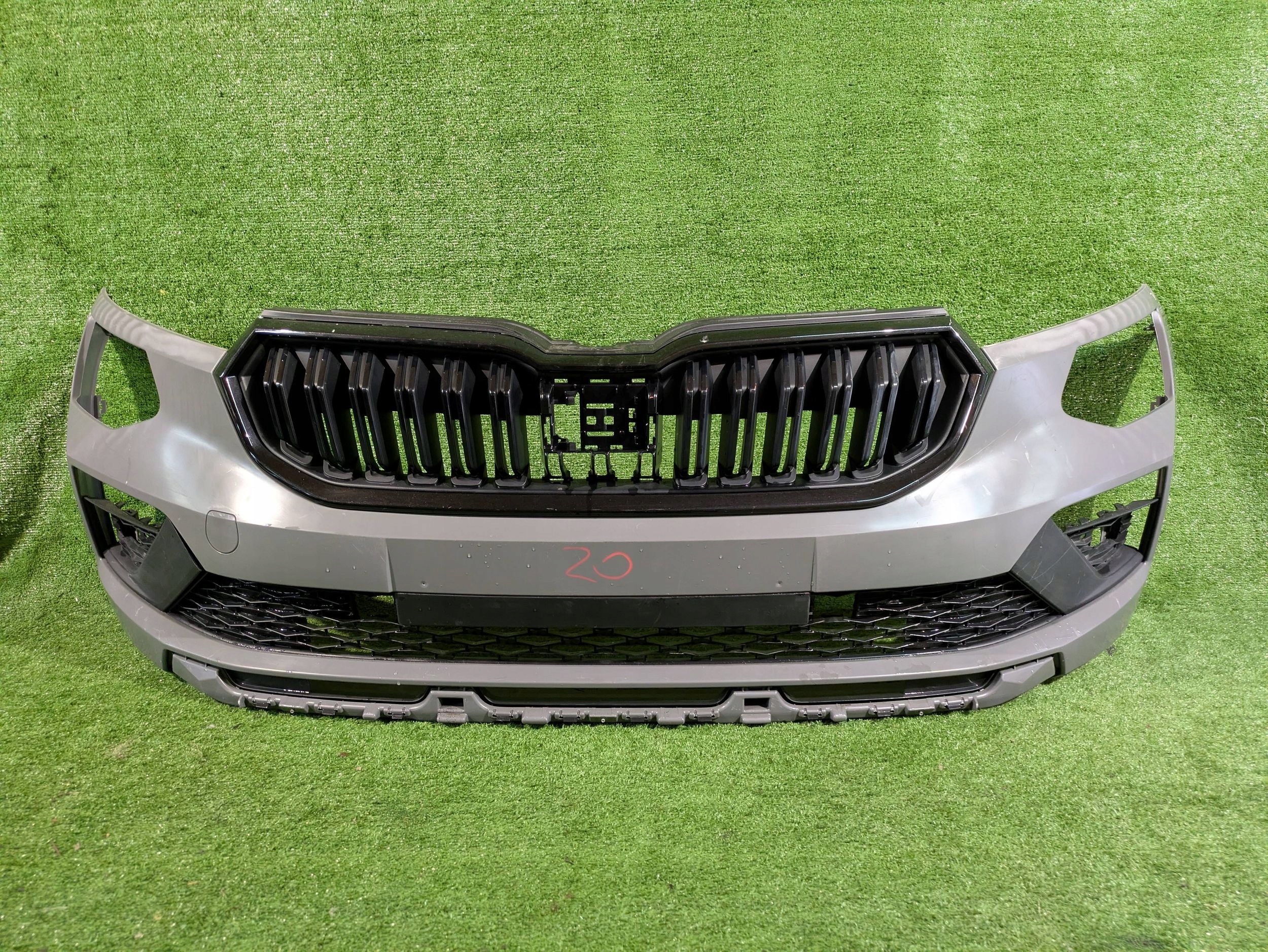 front bumper front SKODA KAMIQ LIFT 23- without PDC NR.Z20
