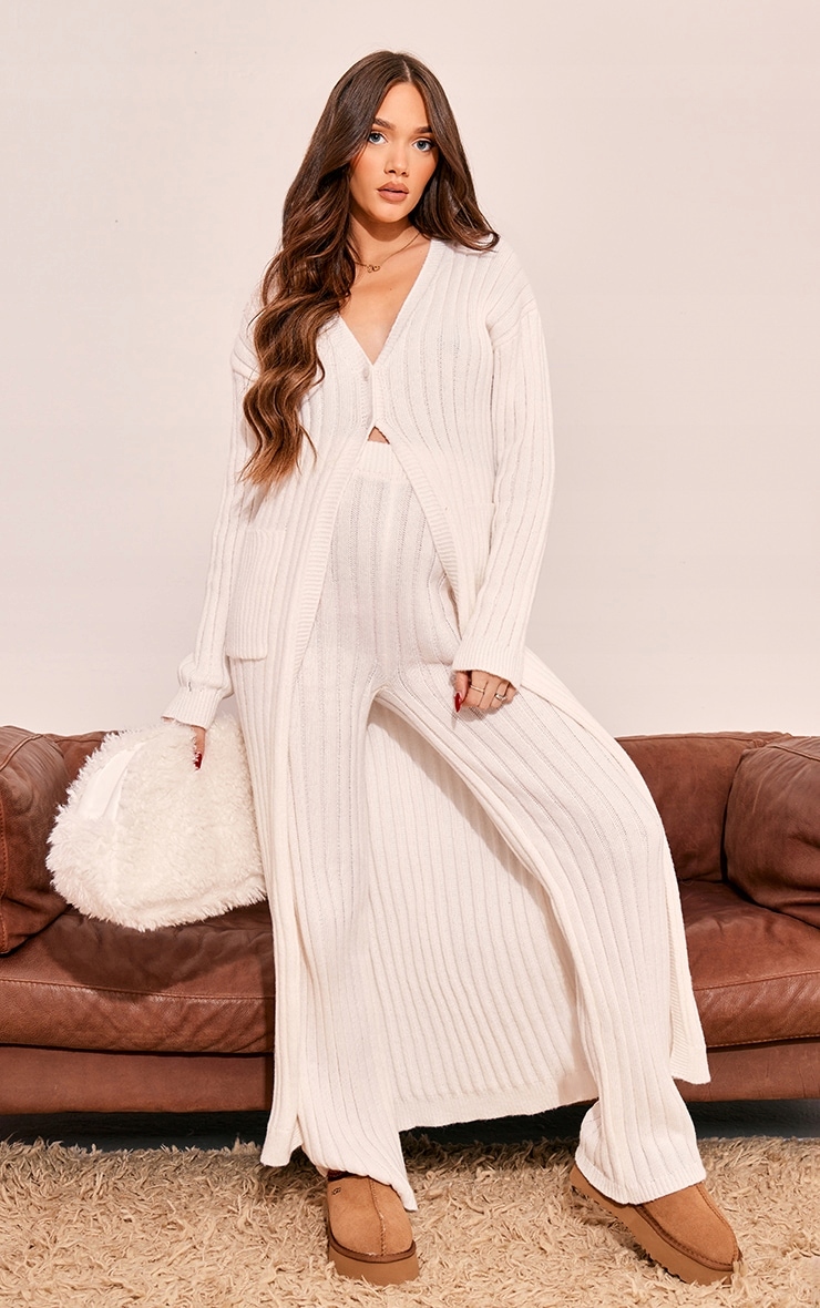 PRETTYLITTLETHING NARZUTKA CIĄŻOWA KREMOWA 34 EKB Odcień kremowy
