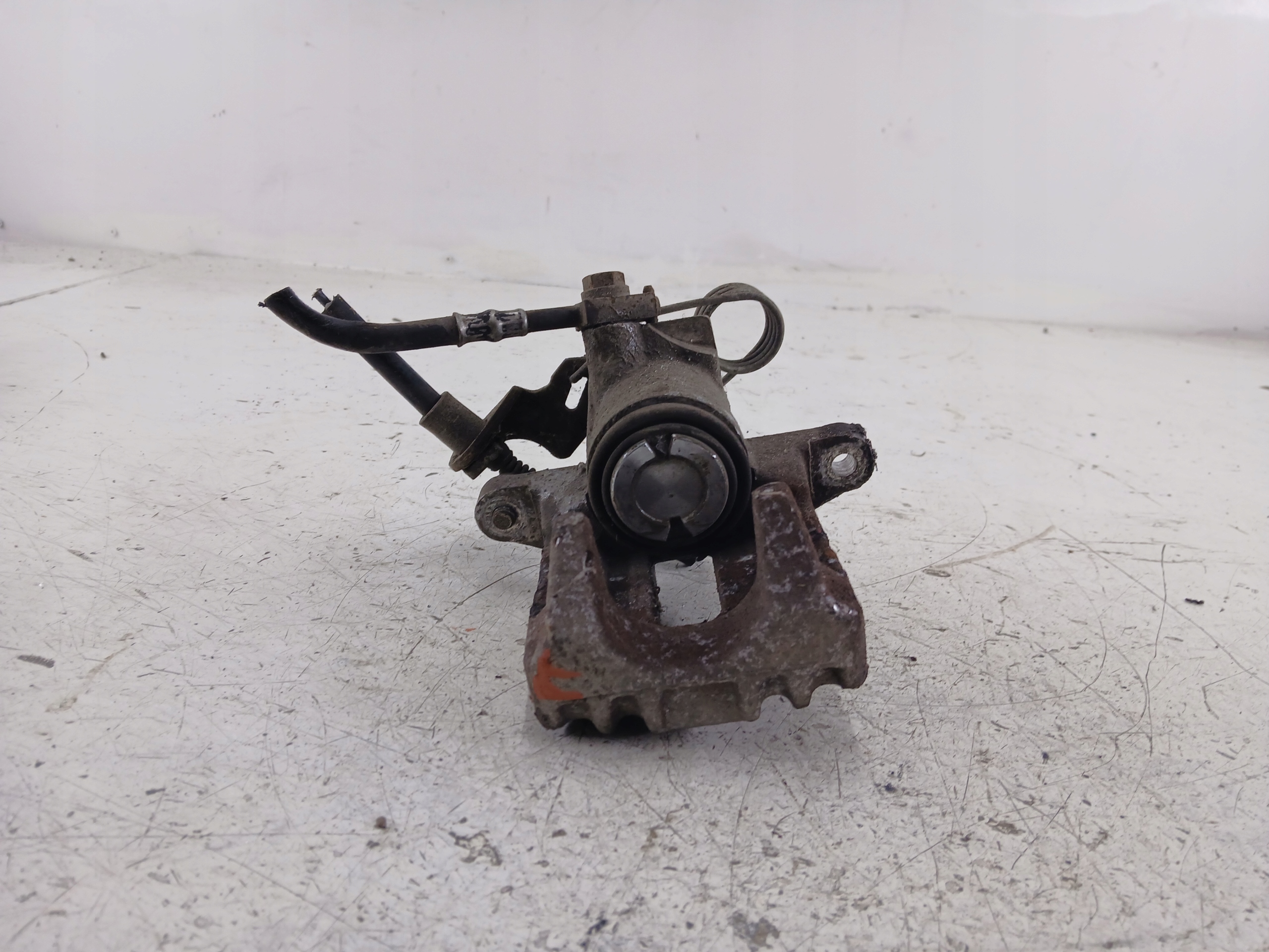 VW PASSAT B5 caliper brake right rear part