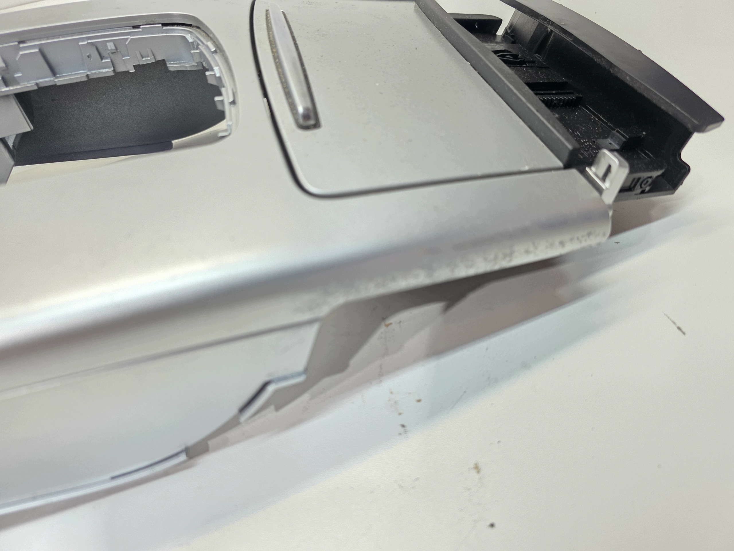 DEKOR TUNELU Obal PANELU MMI AUDI A6 C6 4F1864261AR