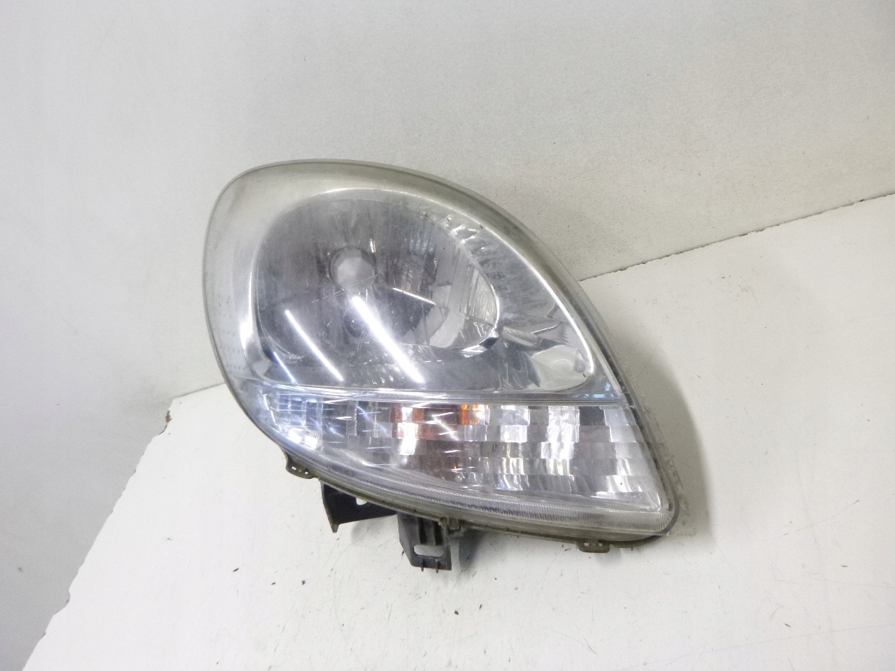 light front Renault Kangoo and lift 2003r. VALEO