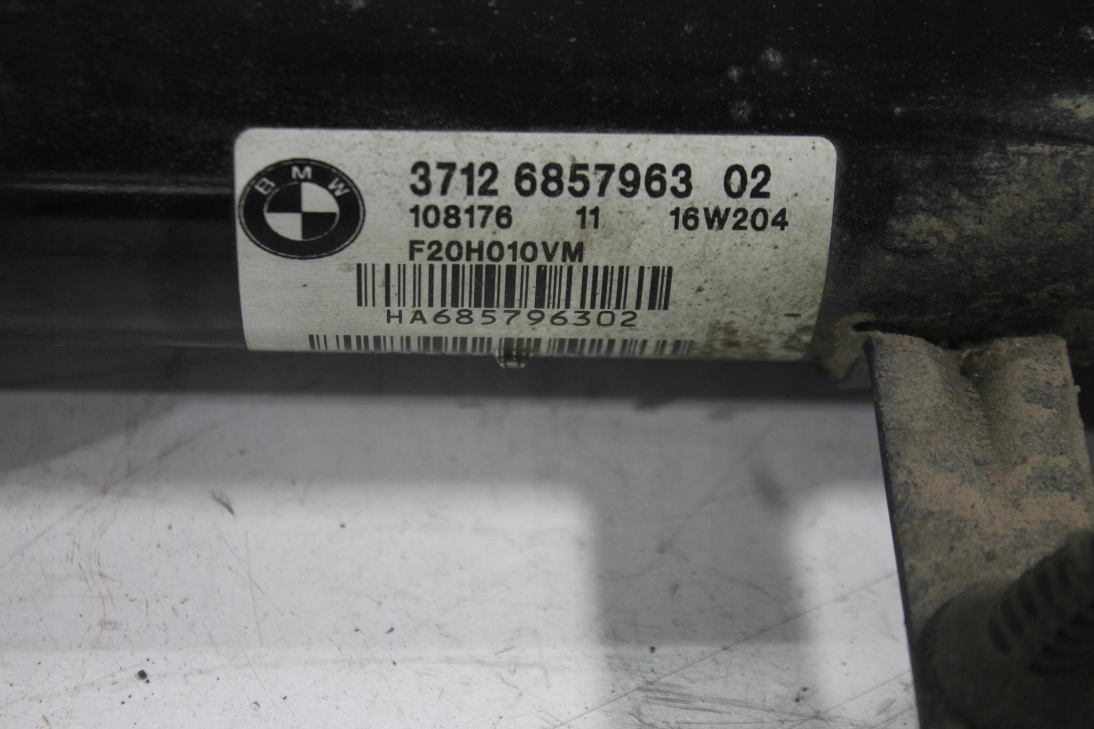 shock absorber left right rear part 6857963 BMW F20 M135i