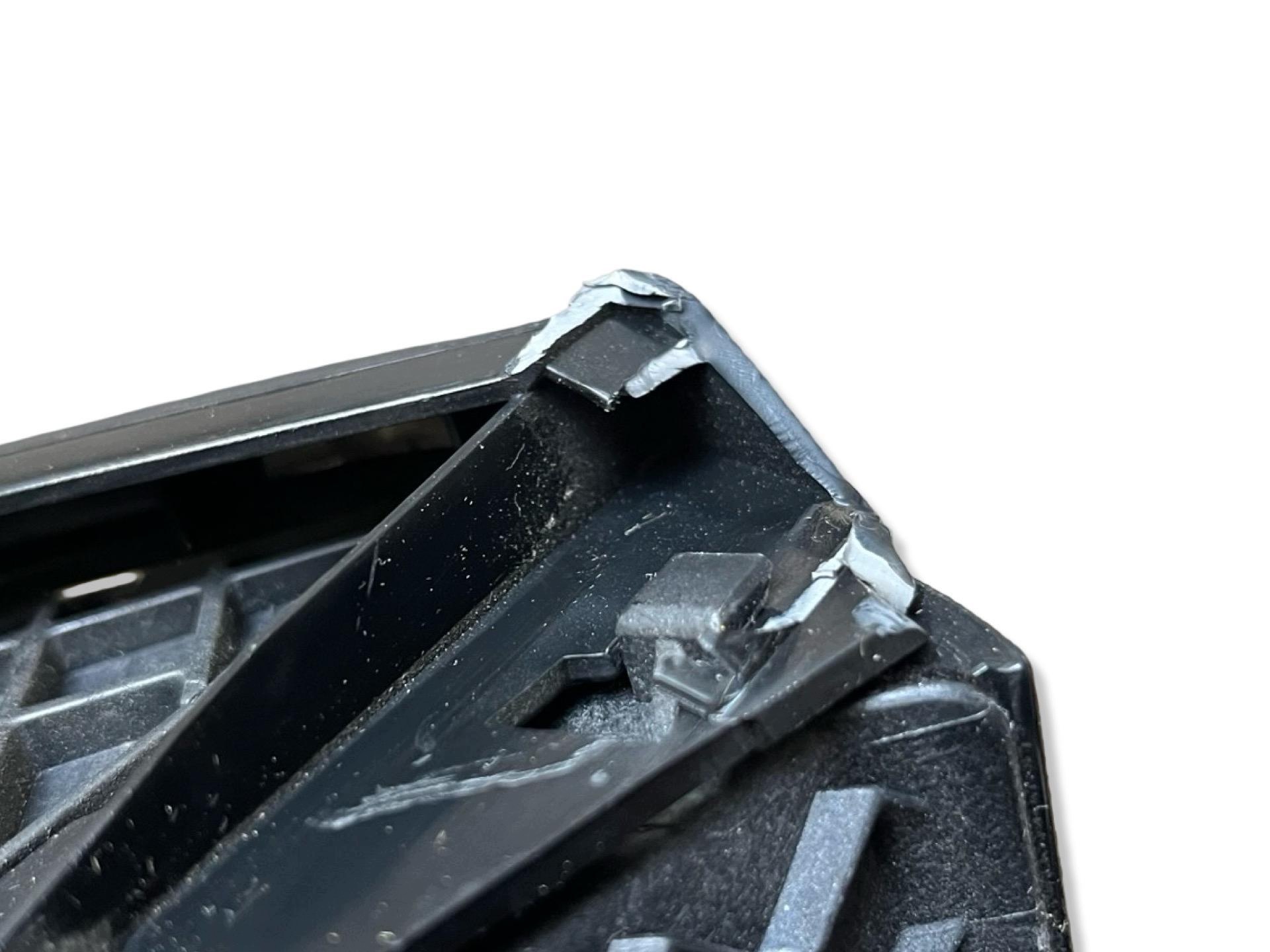 cover seat front right side Mercedes-Benz E W211 facelift 2008