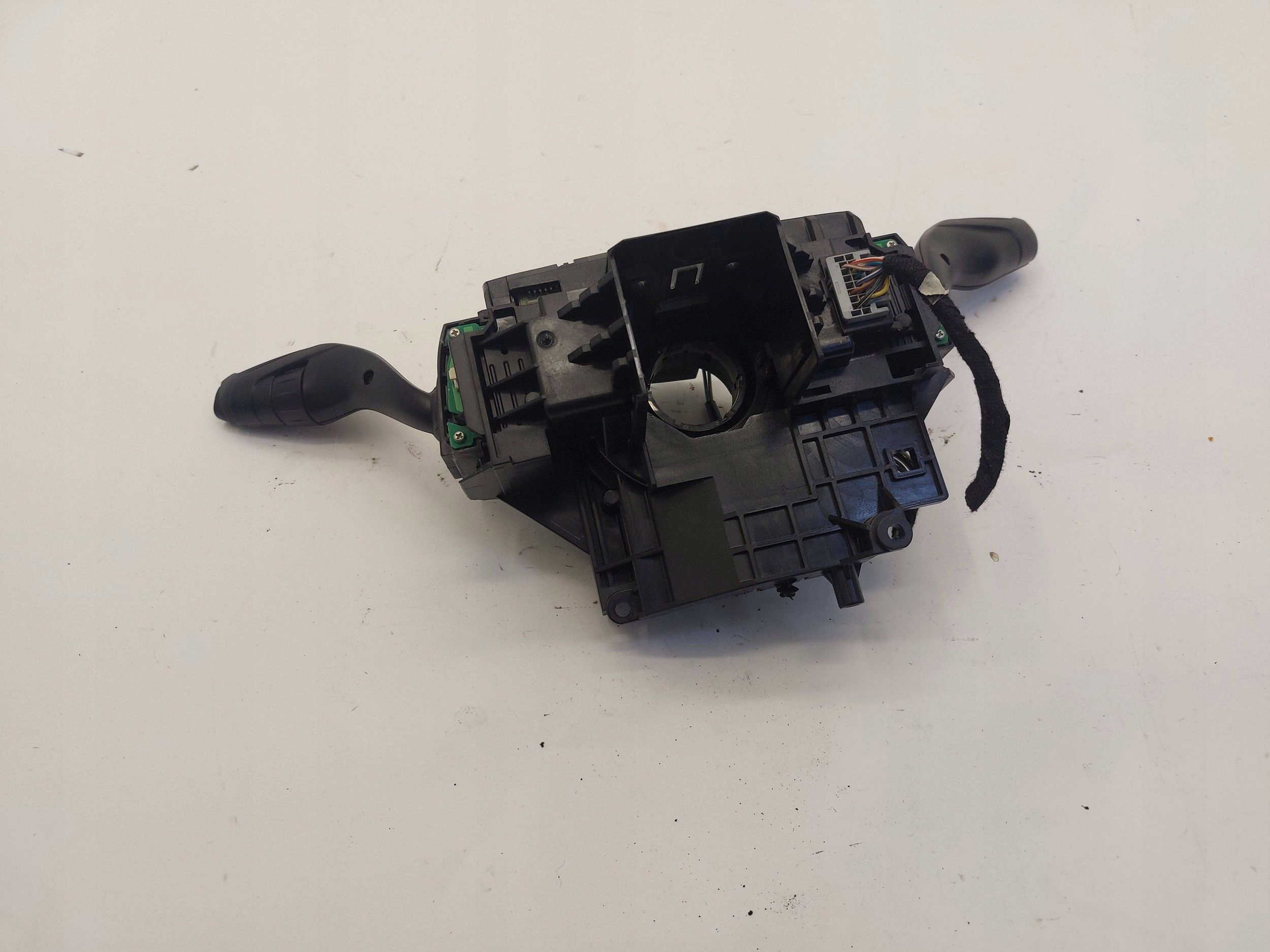 FORD FOCUS MK3 C-MAX MK2 control steering wheel levers and controls ring BV6T-13N064-AG