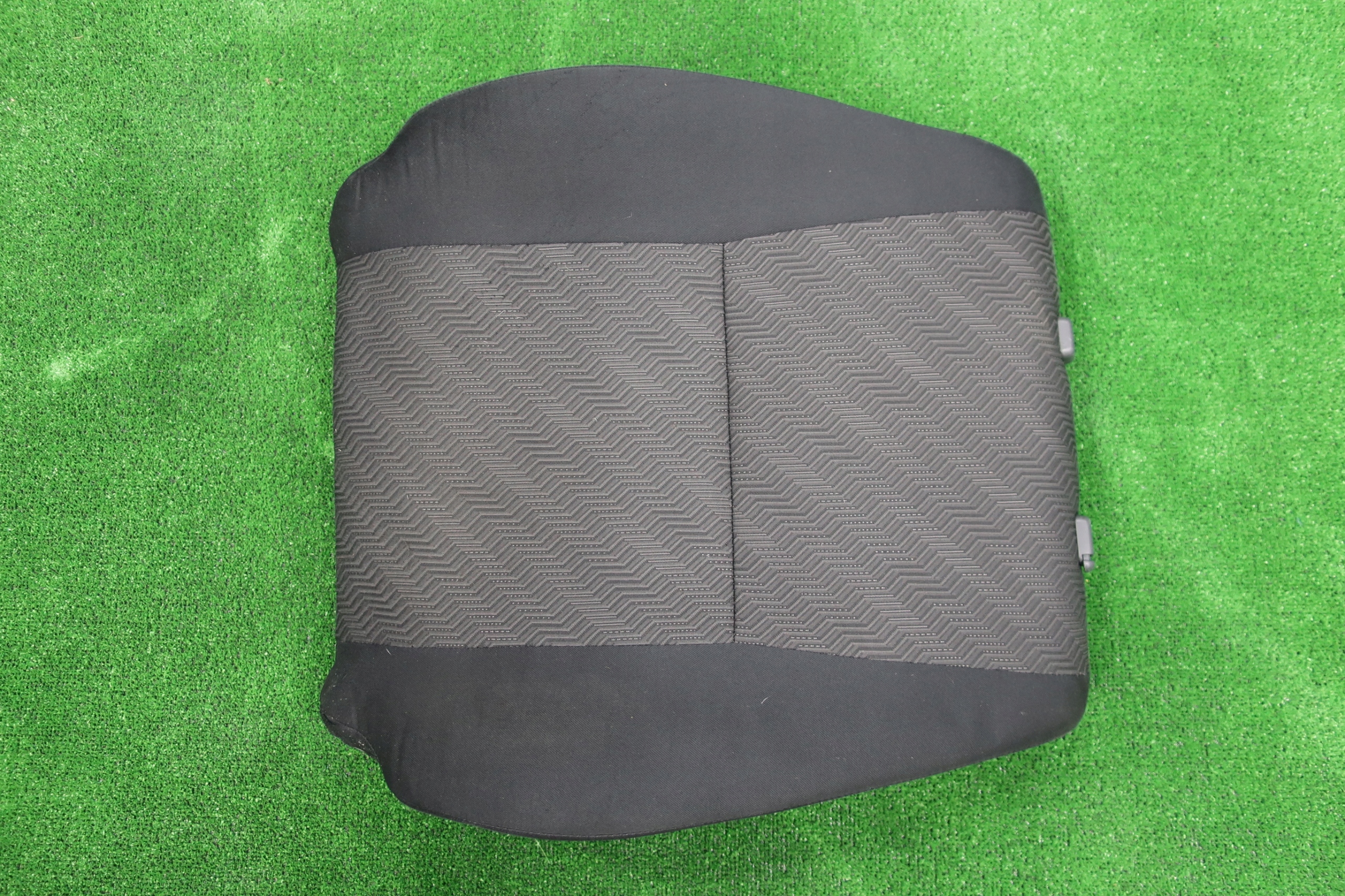 seat OPARCIE SUZUKI JIMNY 2012R LIFT left right STAN BDB