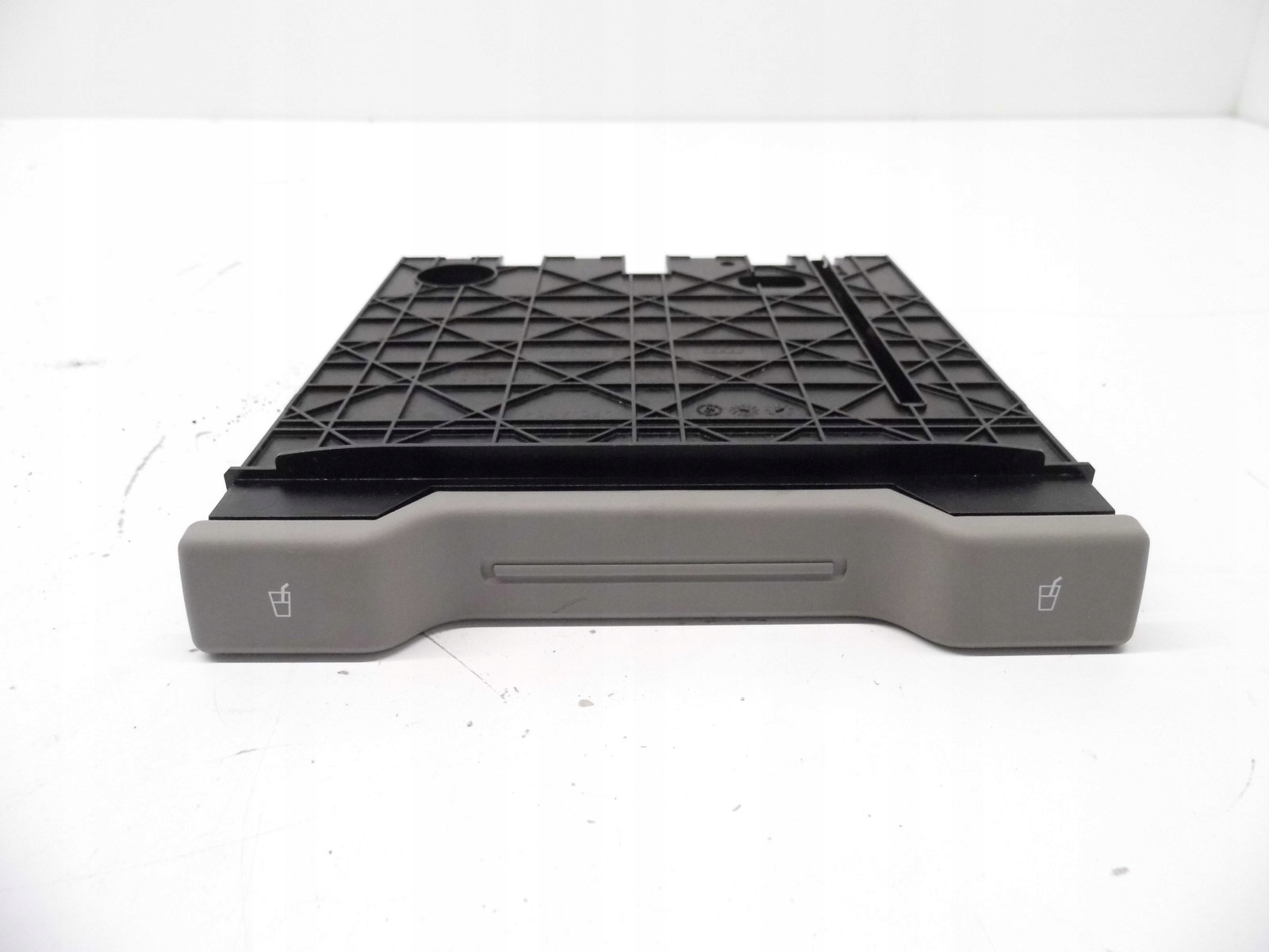 4E0885995A - Новий тримач чашки задній AUDI A8 D3 сірий оригінал