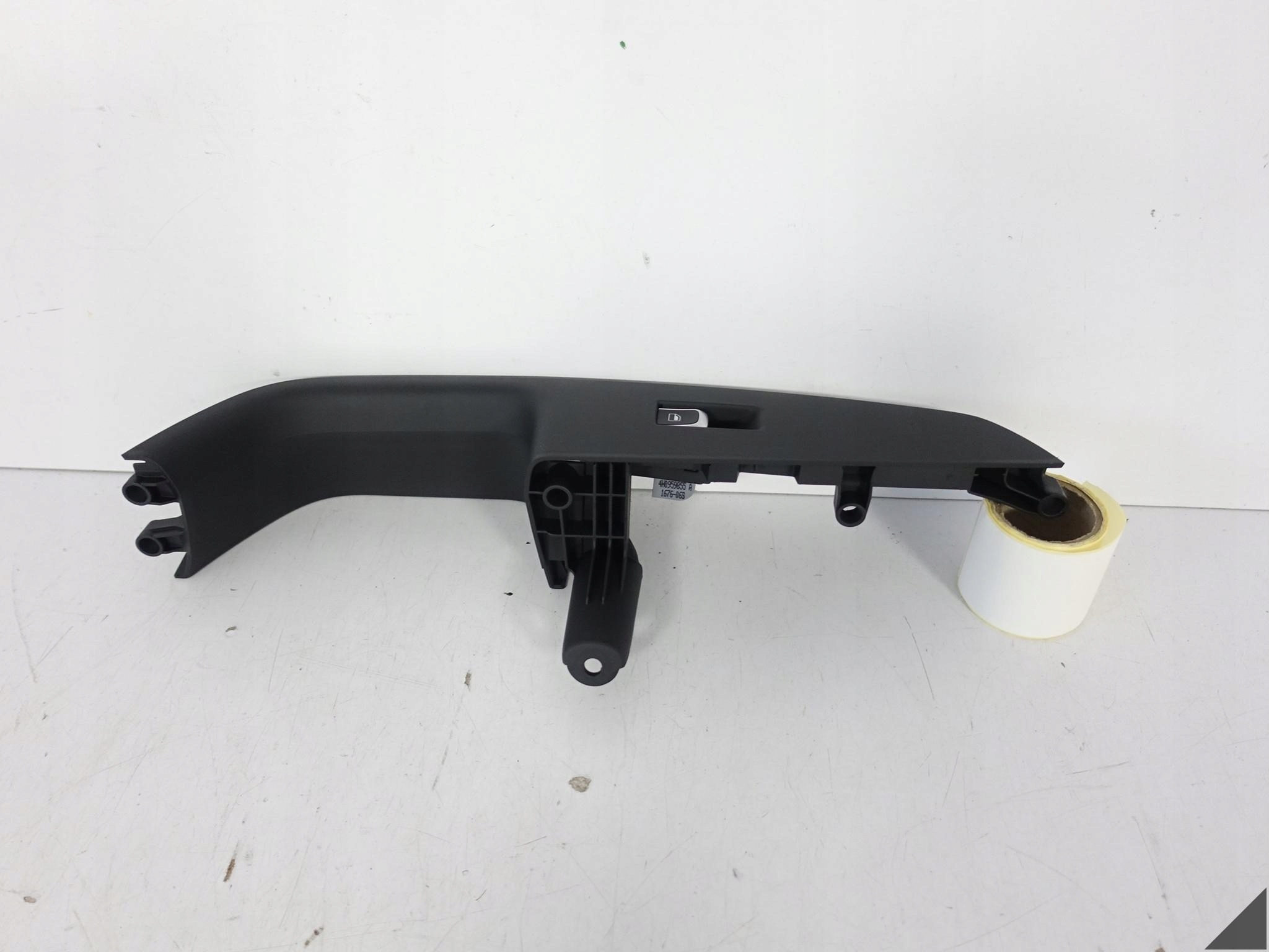 AUDI A7 S7 RS7 4G8 C7 10-18 bracket door handle levers right front