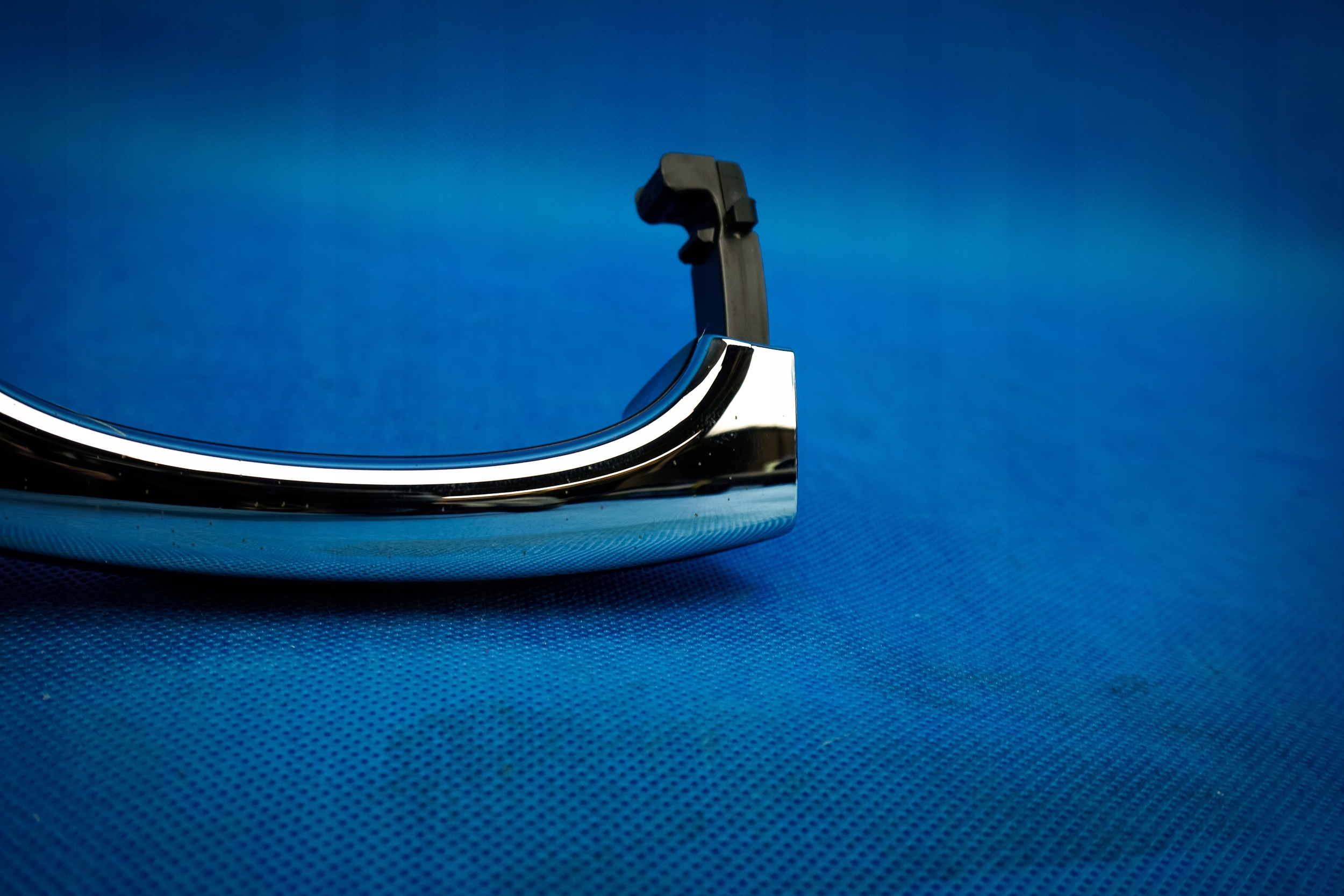 handle exterior left LED Audi A6 A8 4H0837205C