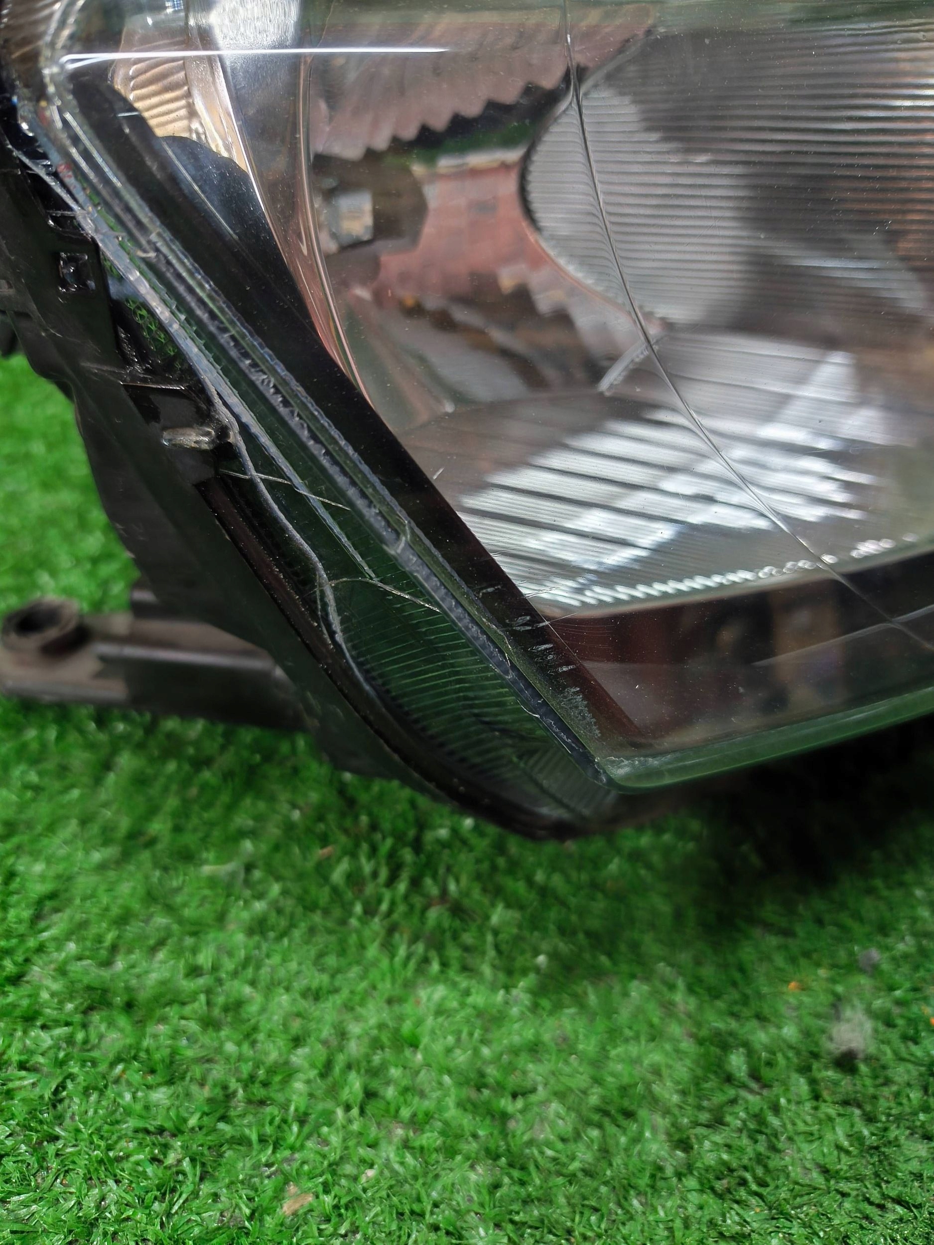 REFLEKTOR right front SKODA RAPID 16- LIFT LED NR.1276