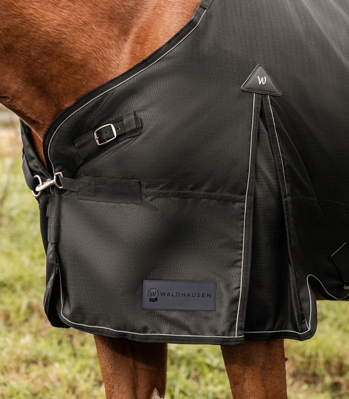 Derka padokowa Scandic Waldhausen wypełnienie 300 gr black 135 cm