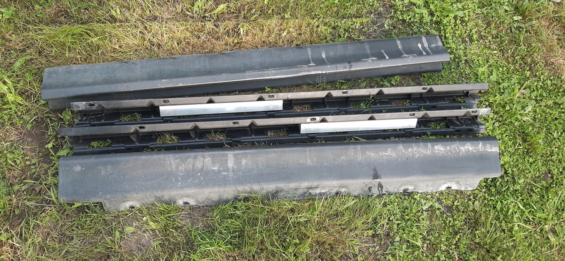 OSŁONY PROGÓW LEWA PRAWA BMW X5 E53