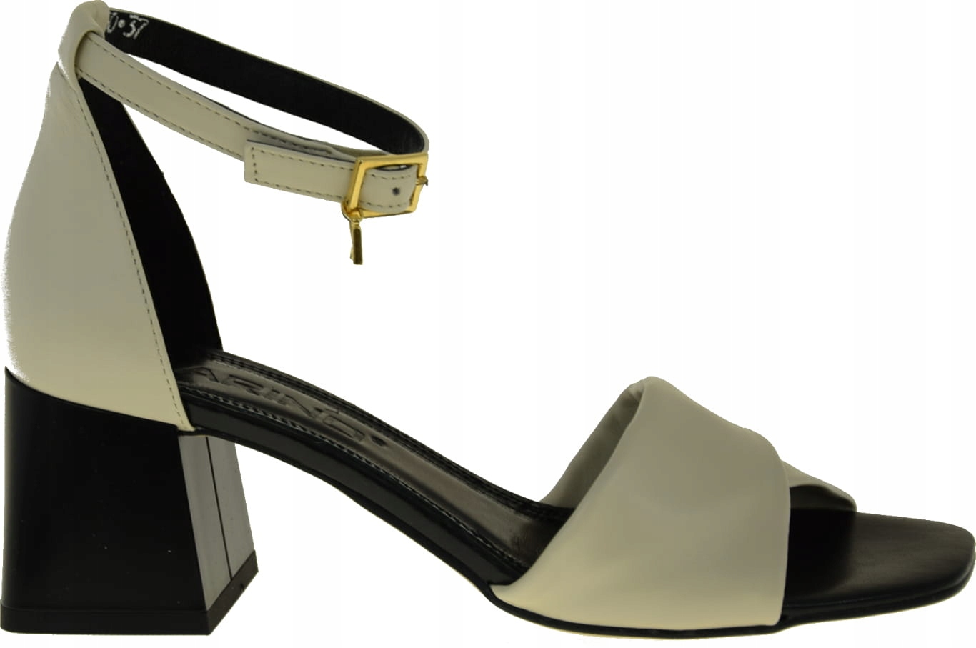 Elegantní Dámské Sandály Na Léto Béžové 4650 R37