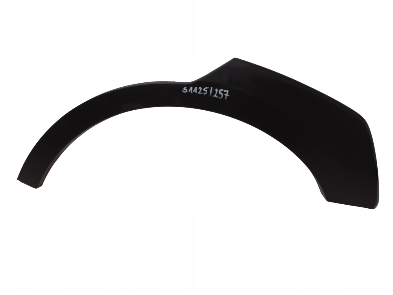 SUBARU OUTBACK 6 VI 21- LISTWA NAKŁADKA BŁOTNIKA LEWA TYLNA 91112AN240