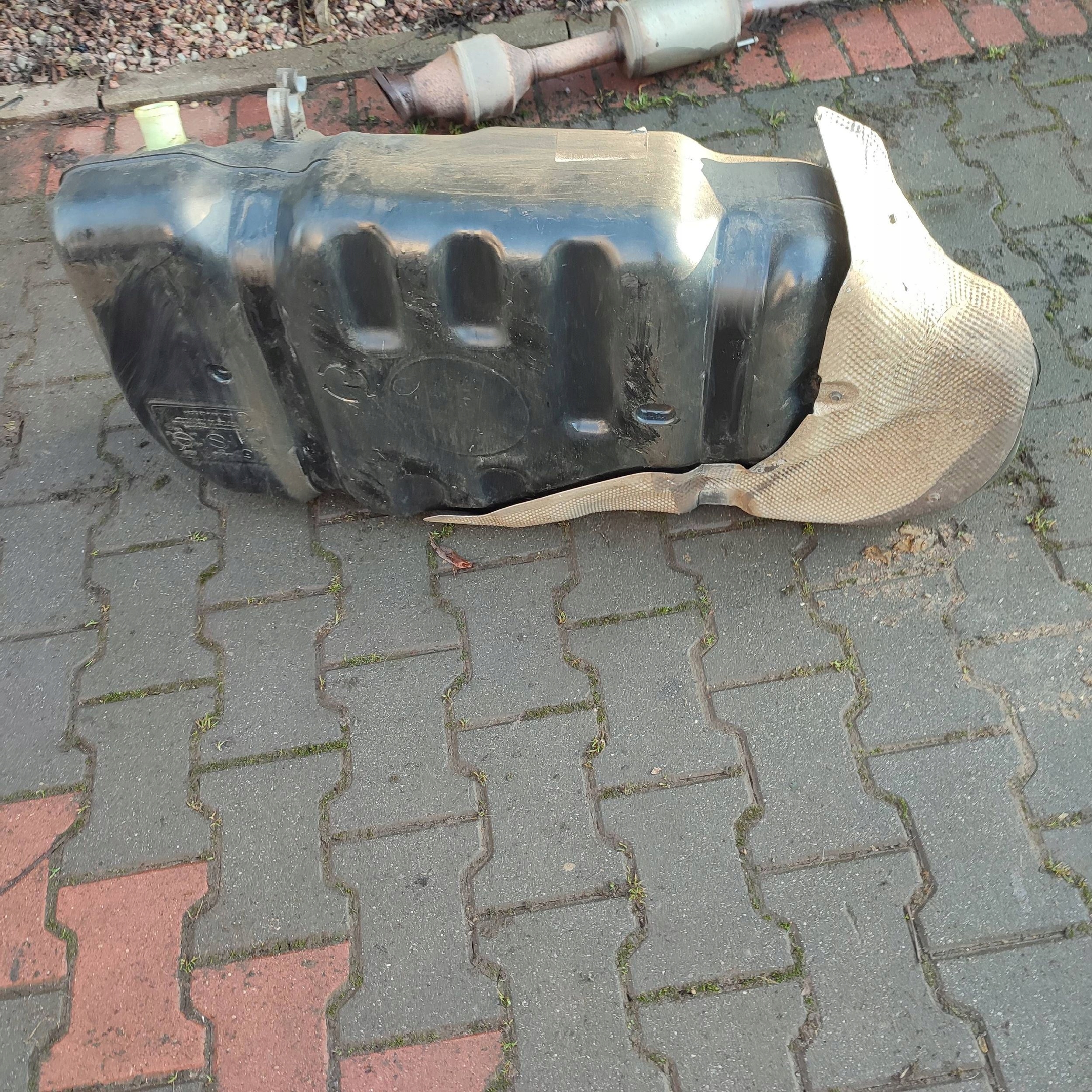 tank Hyundai i20 (GB IB)