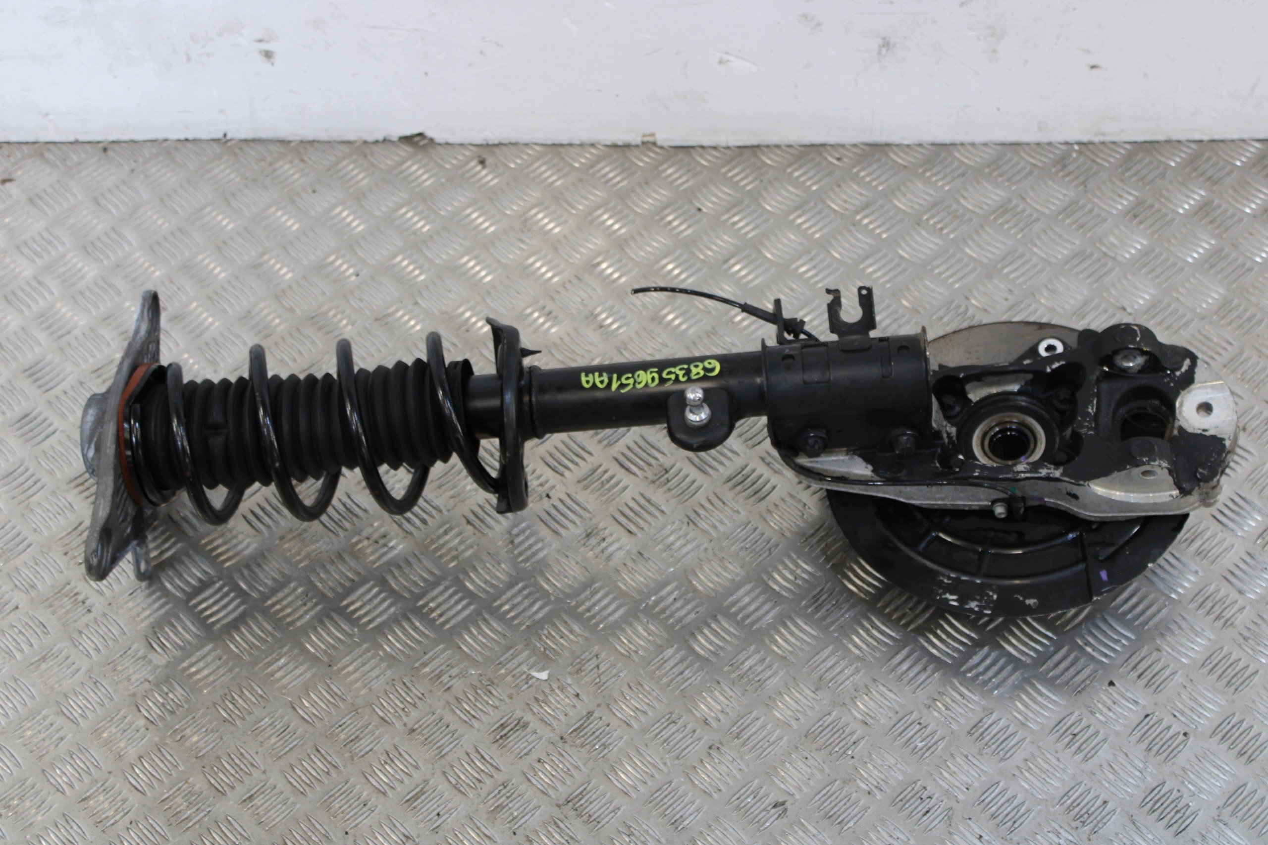 swing McPherson shock absorber left rear part 68291105AD JEEP COMPASS II 2 1.4T