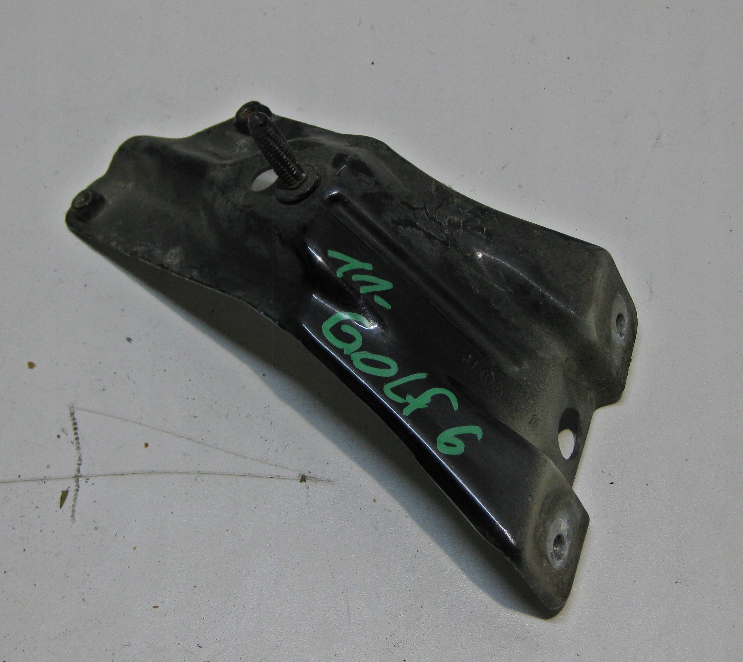 VW GOLF VI KOMBI 11R Console Support plaque Aile Droite 5K6821137