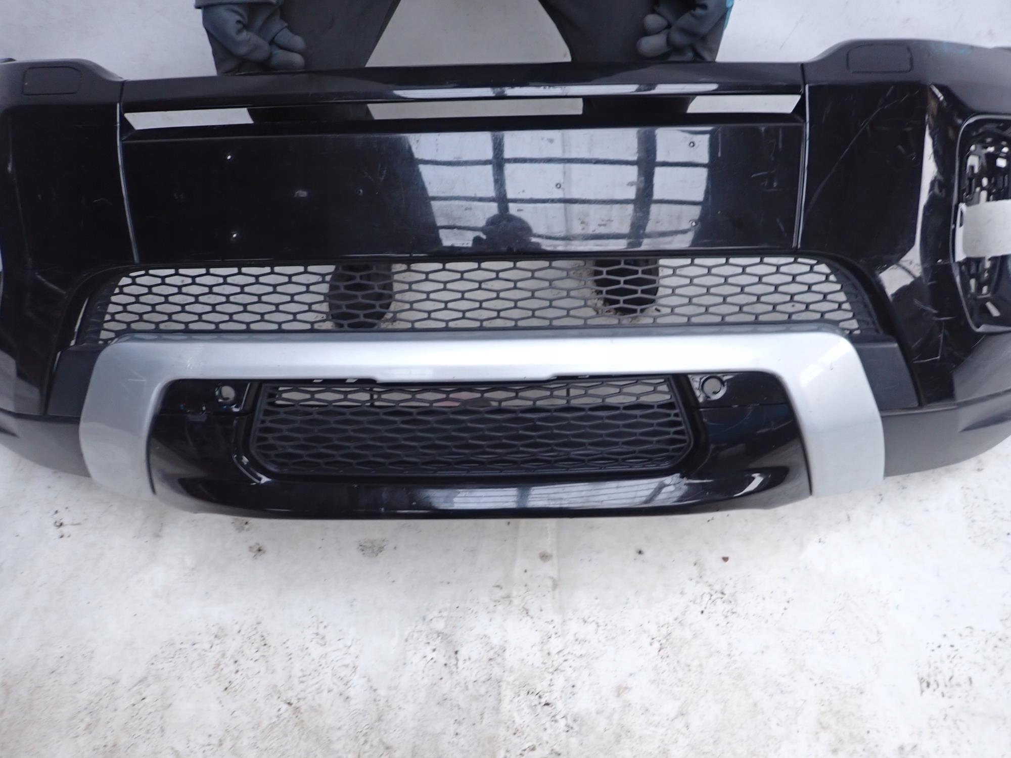 RANGE ROVER EVOQUE and 1 DYNAMIC 11-15 bumper front front washer PDC
