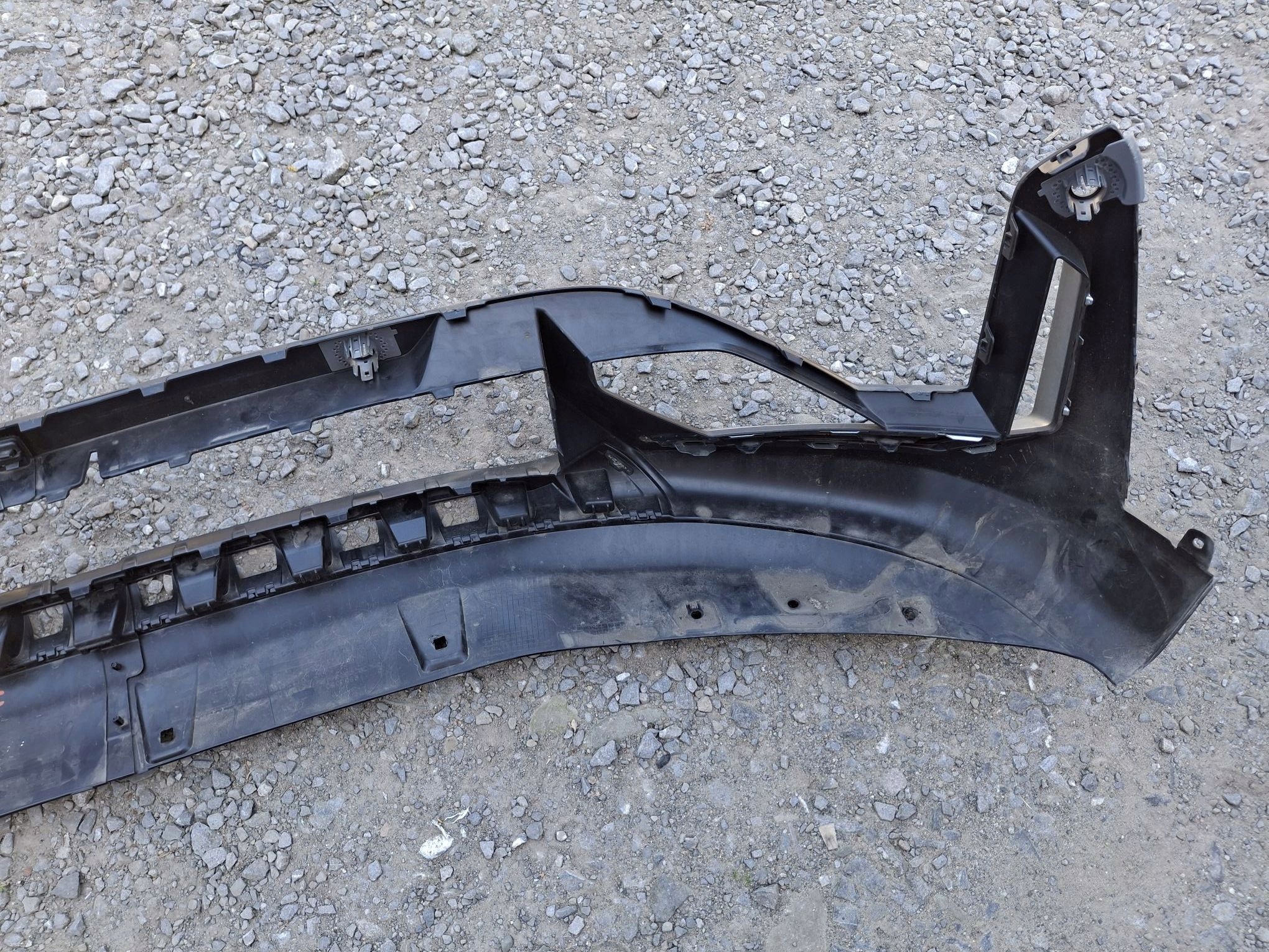 front bumper SPOILER accessories BMW X1 U11 2022R->
